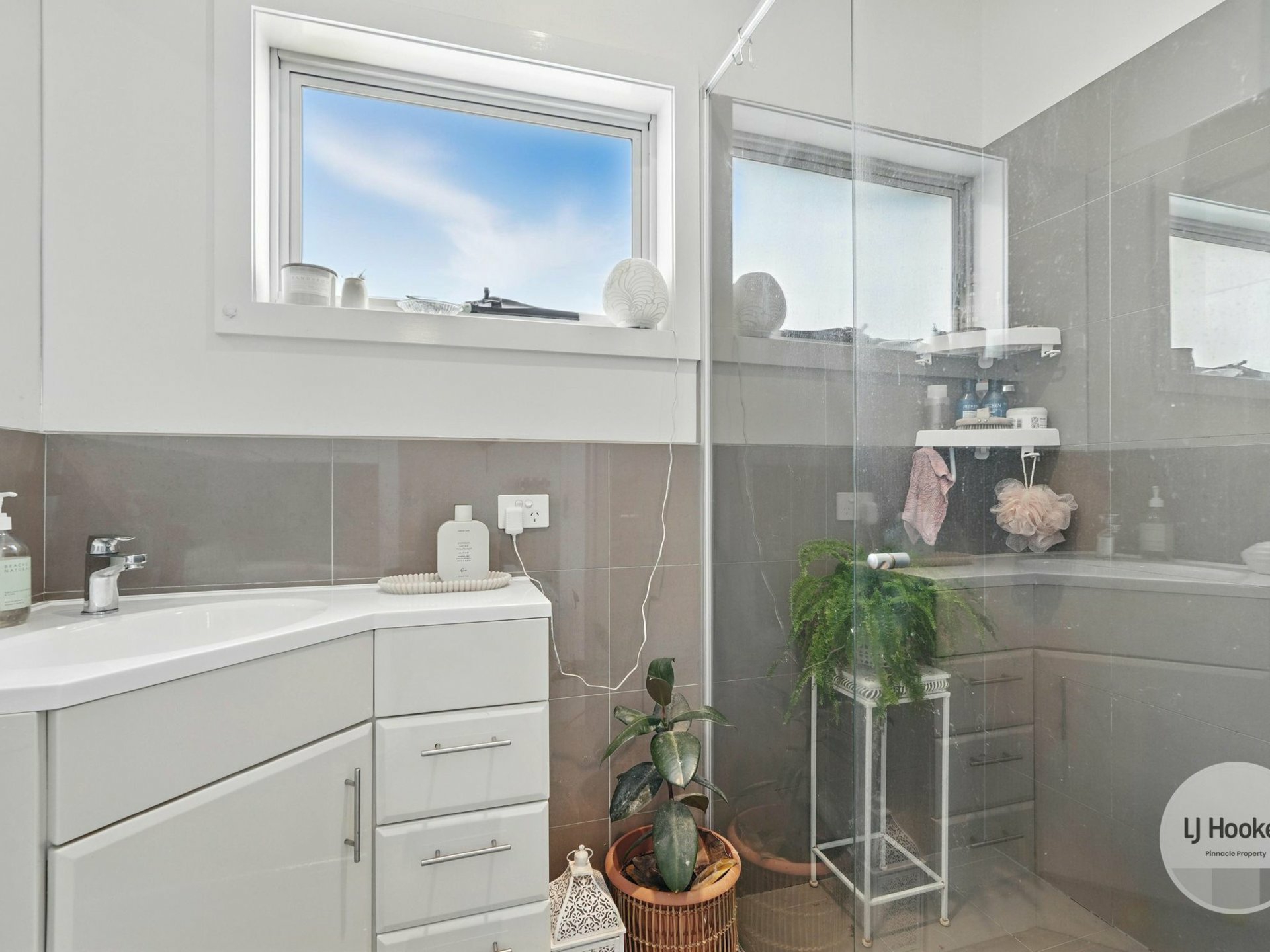 29 Alfreds Garden, KINGSTON