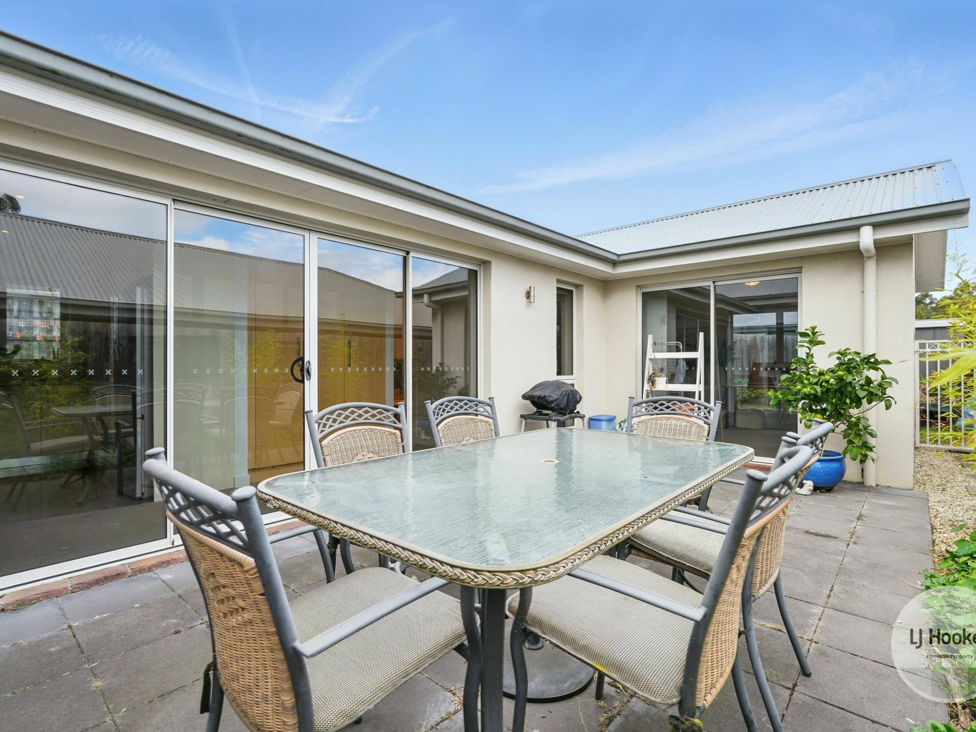 29 Alfreds Garden, KINGSTON