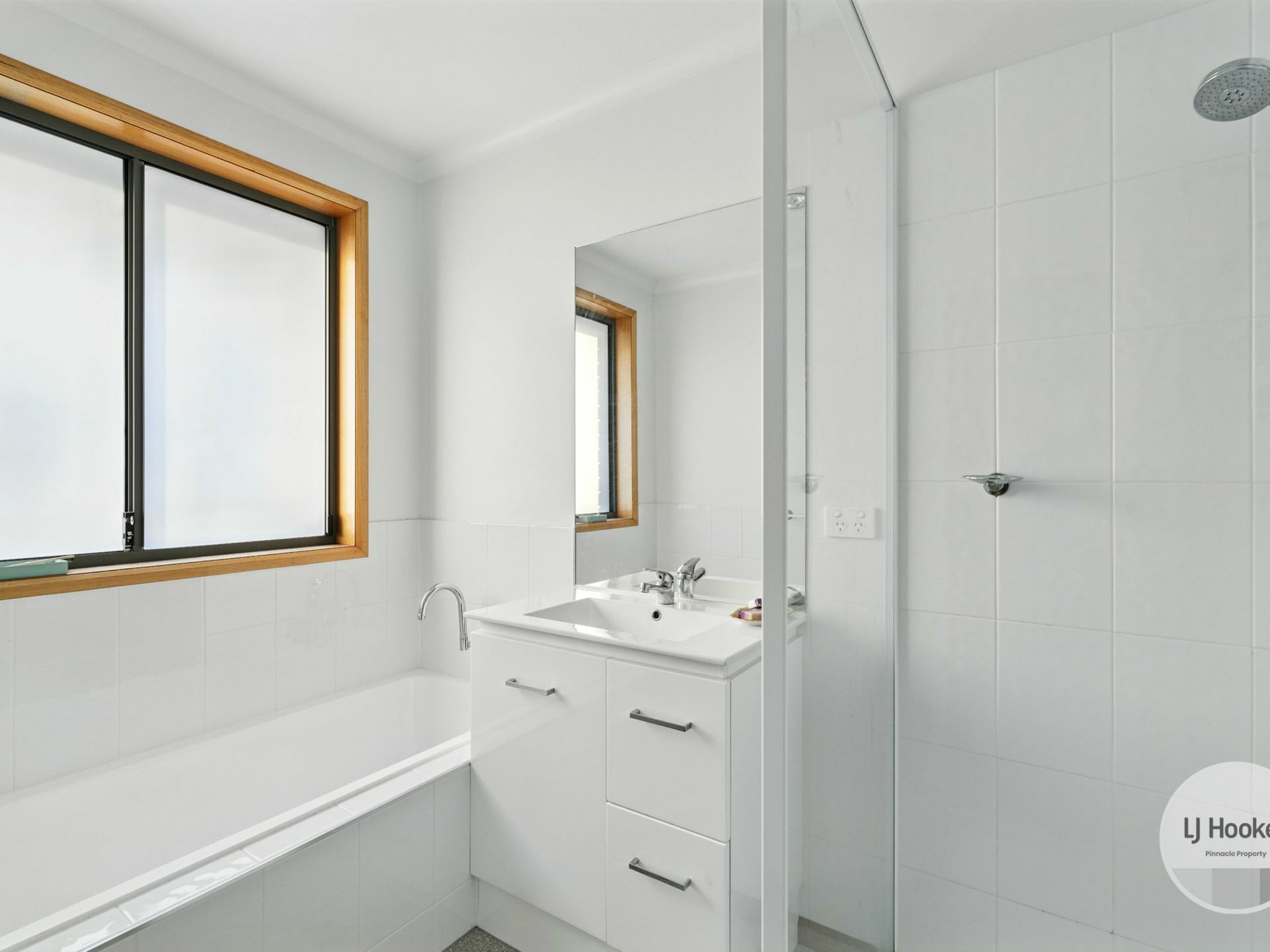 Unit 1/2 Tivoli Road, OLD BEACH