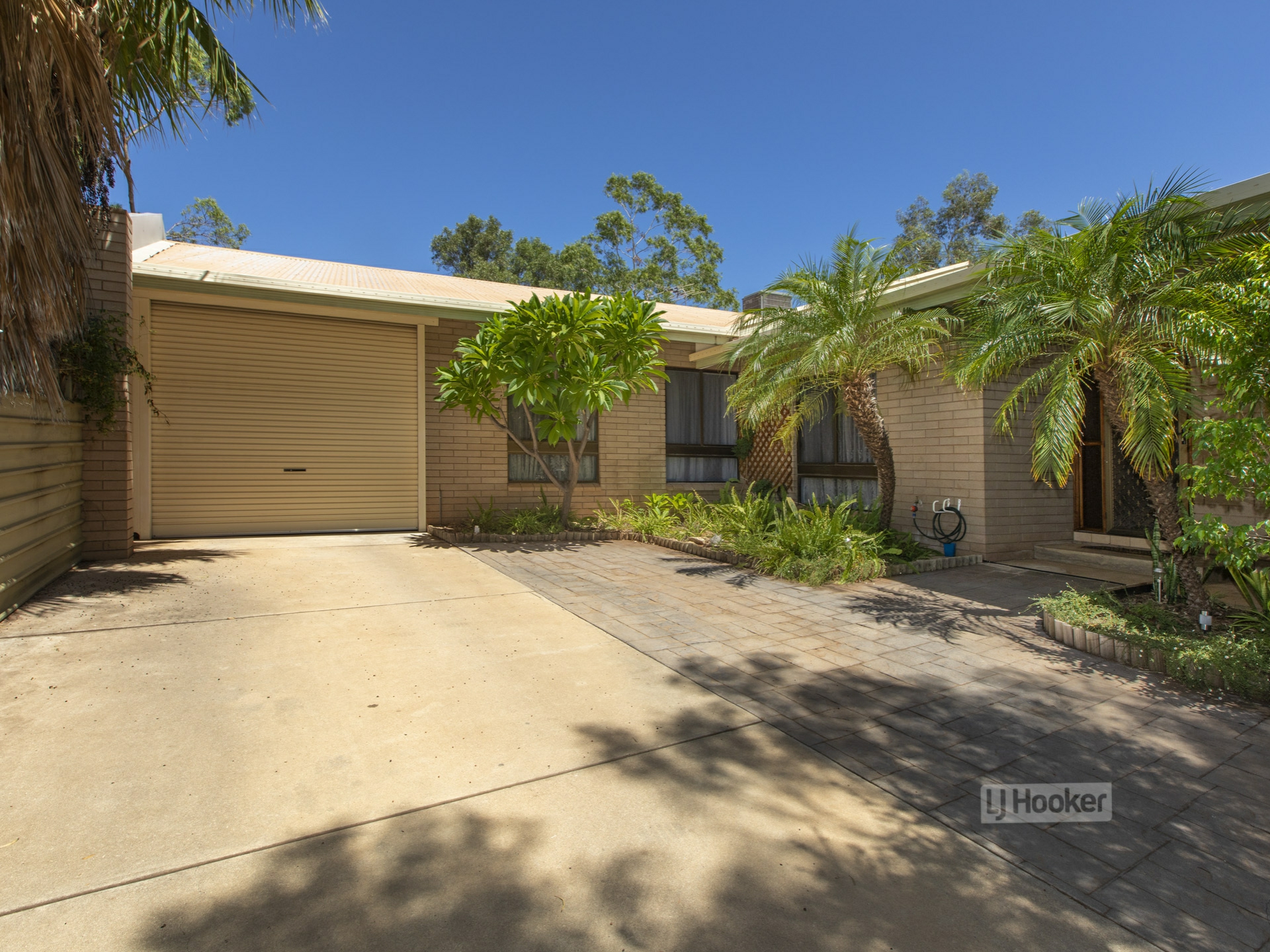 2 Gilbert Place, LARAPINTA