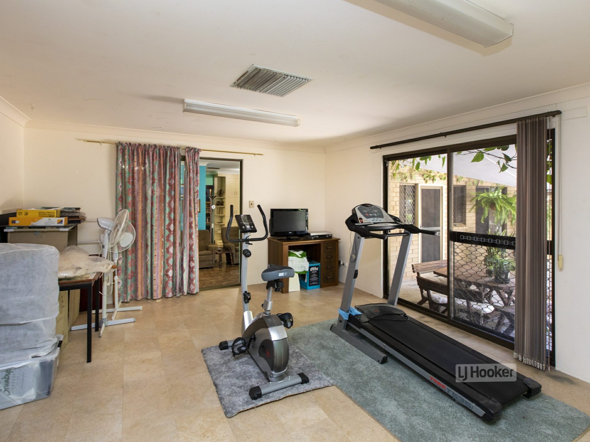 2 Gilbert Place, LARAPINTA