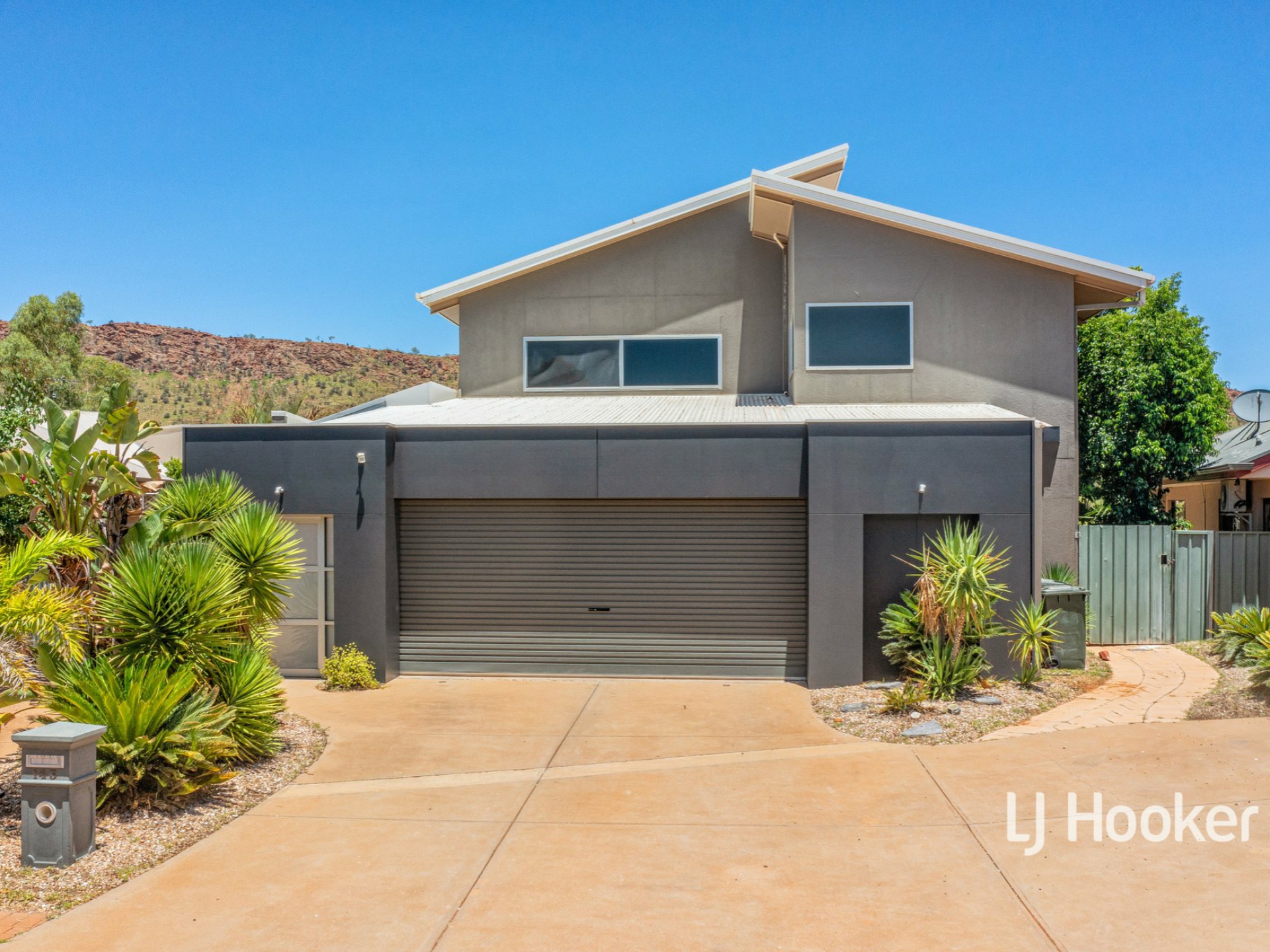143 Cromwell Drive, Desert Springs