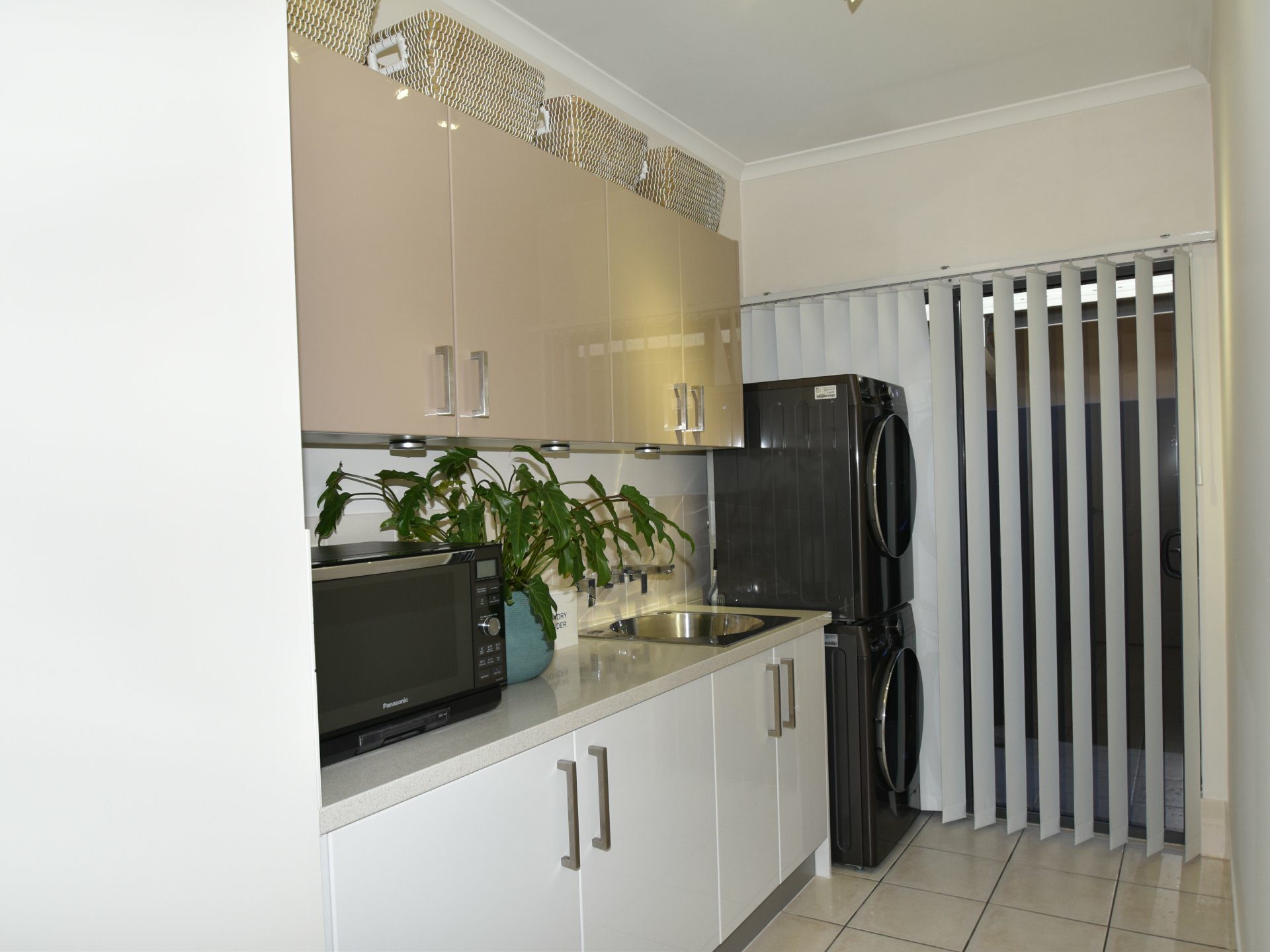 11 MacDonnell Court, MOUNT JOHNS