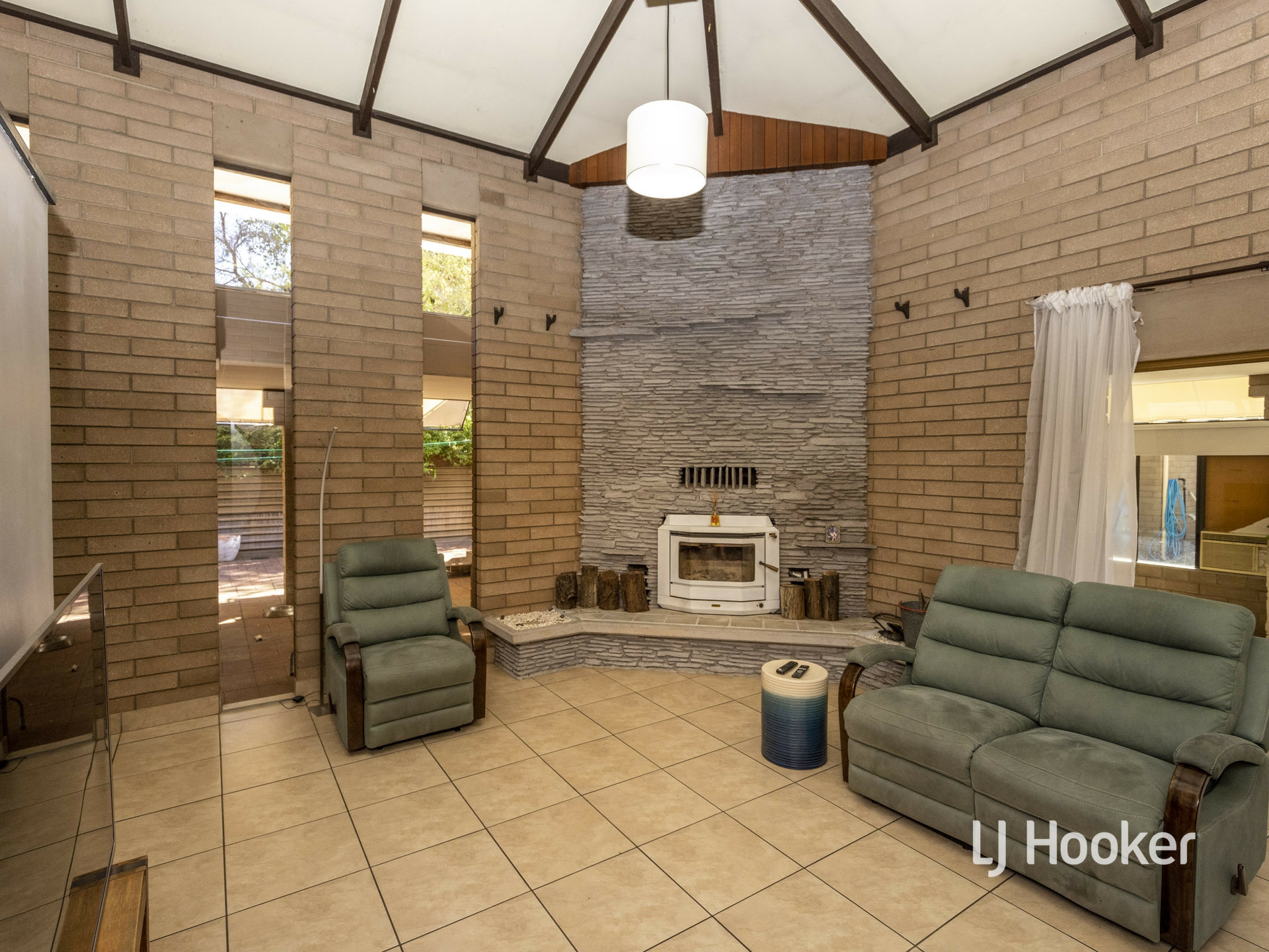 18 Mahomed Street — photo 2 of 22