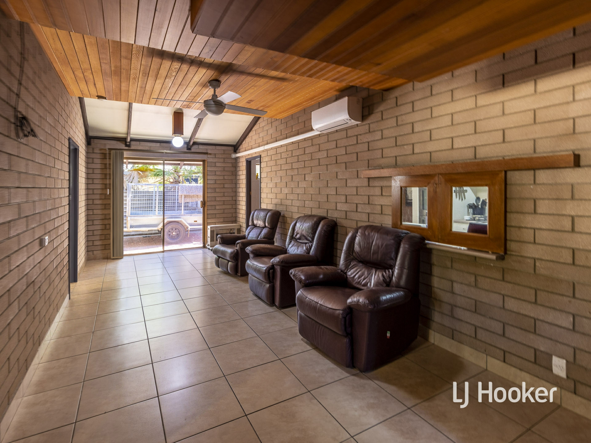 18 Mahomed Street — photo 7 of 22