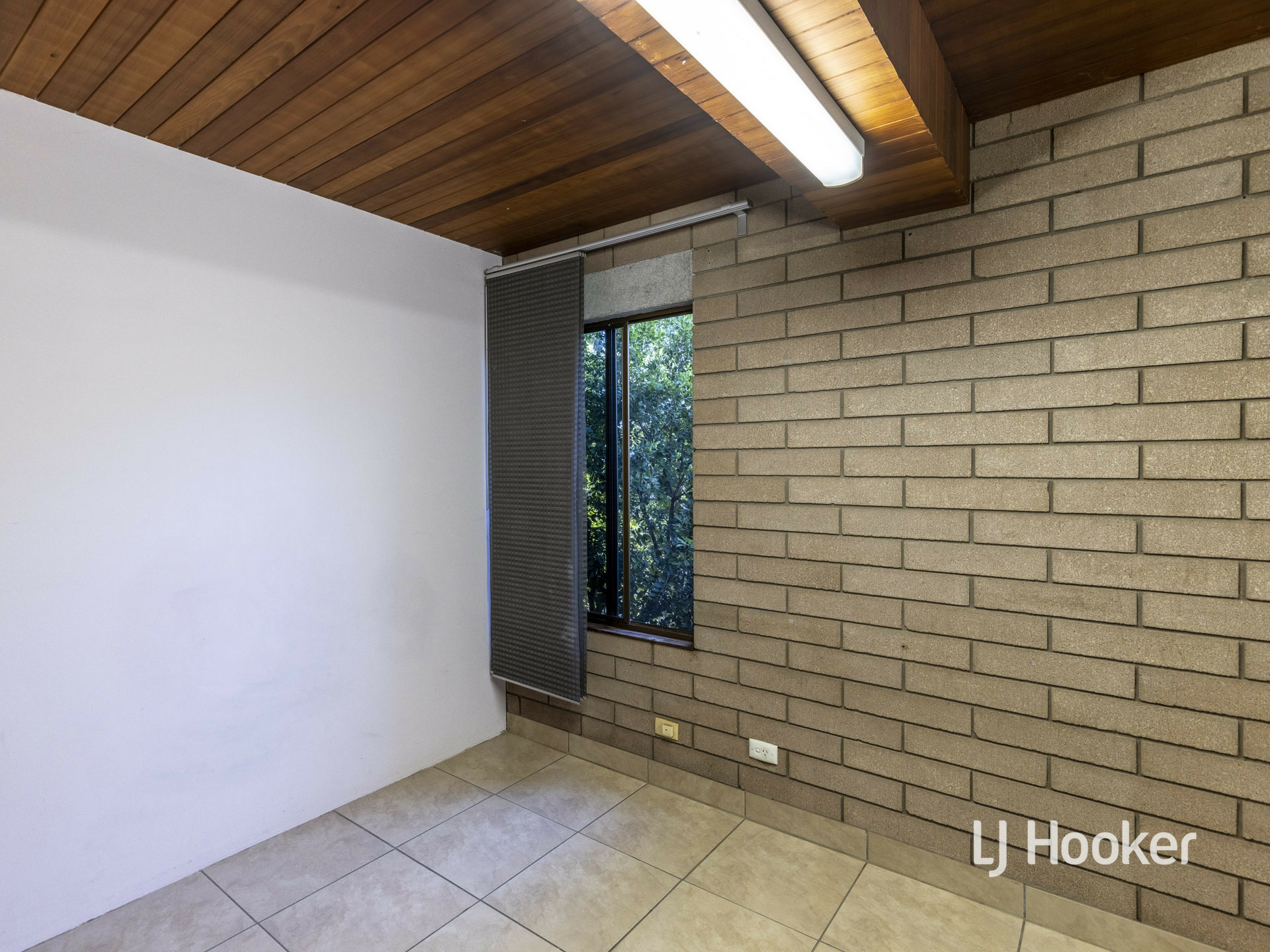 18 Mahomed Street — photo 12 of 22