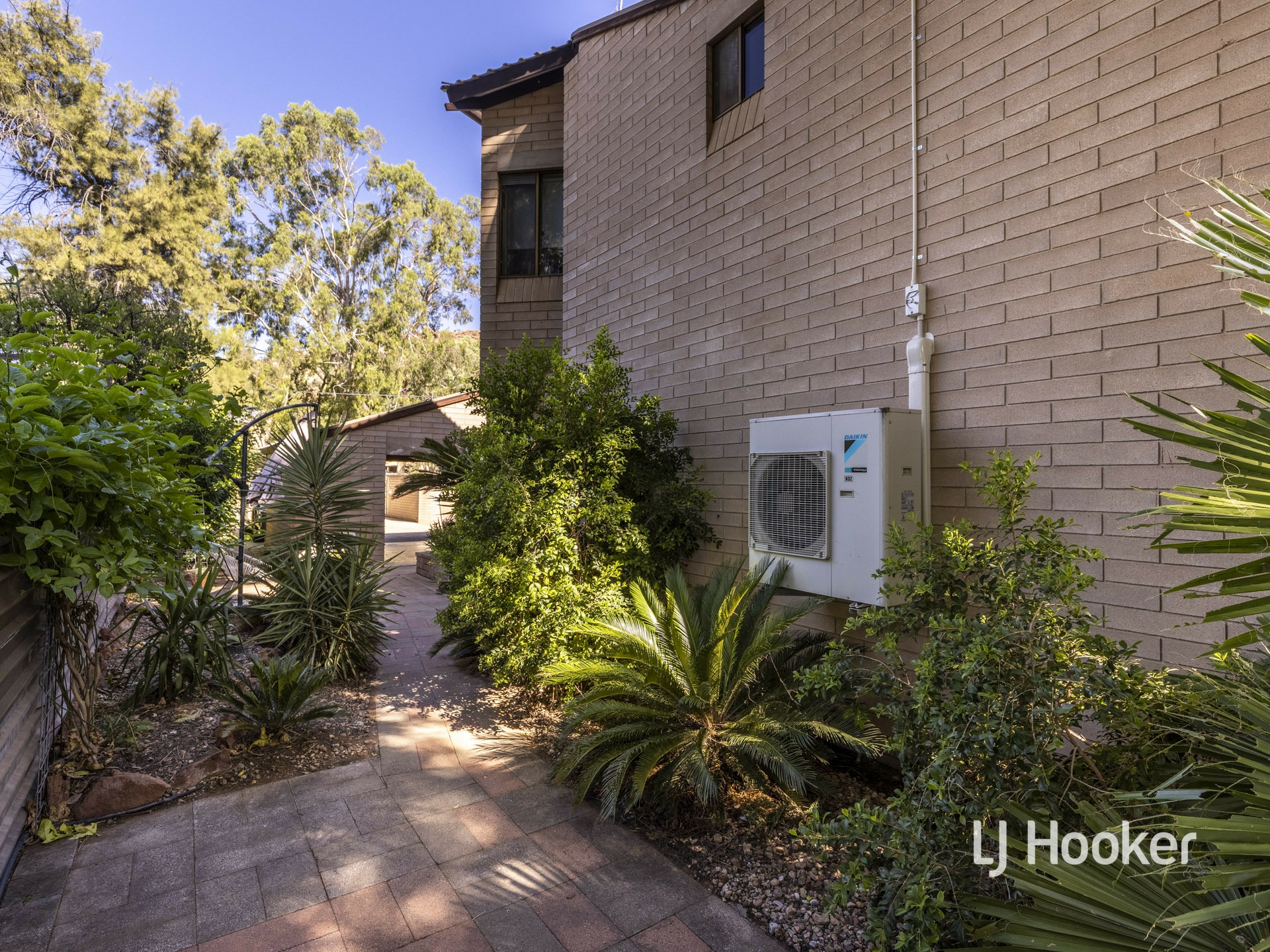 18 Mahomed Street — photo 20 of 22