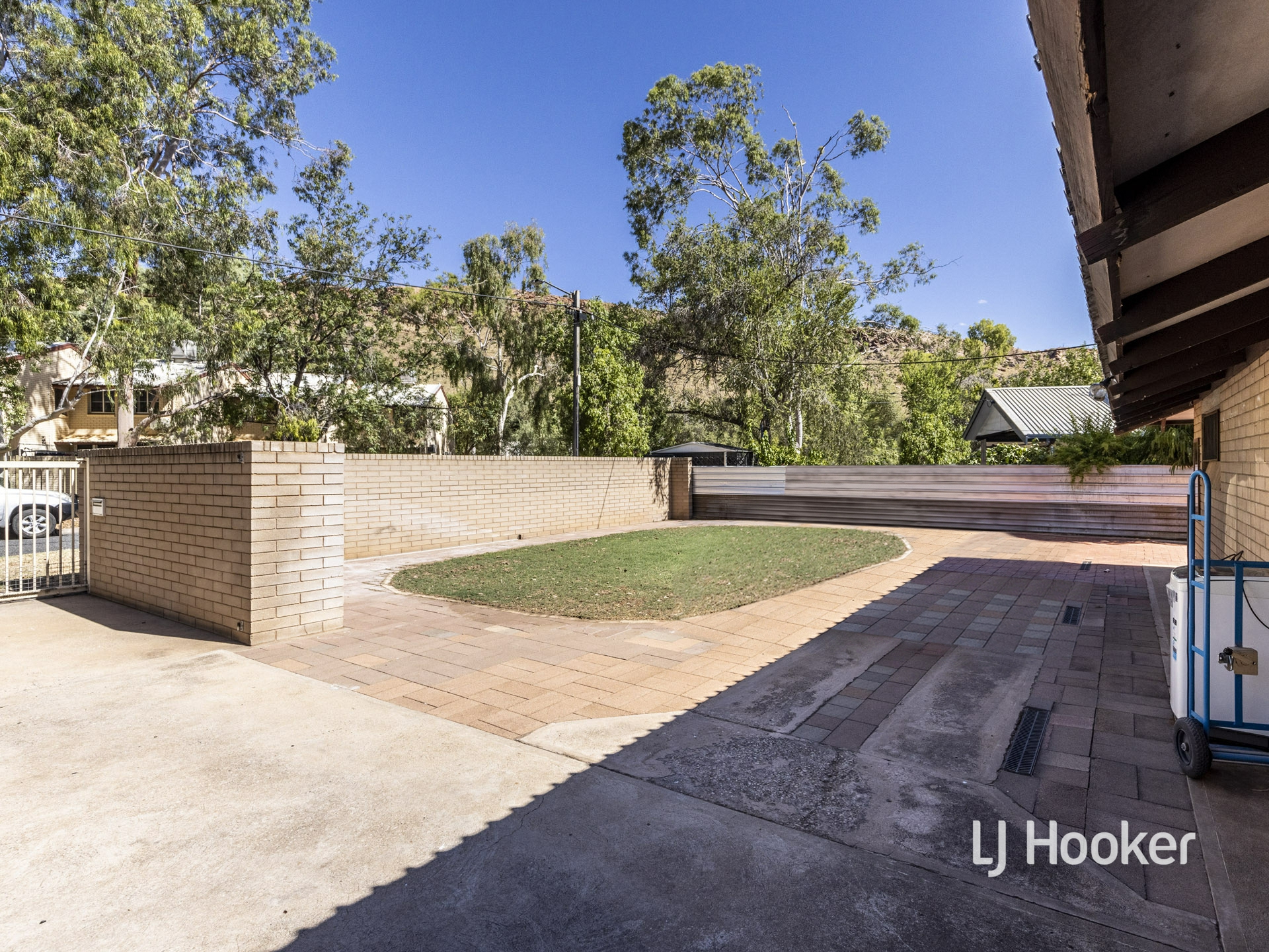 18 Mahomed Street — photo 22 of 22