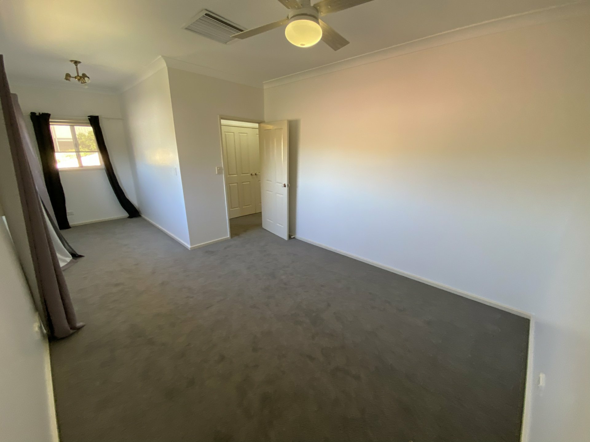 12 Zeil Street, ARALUEN
