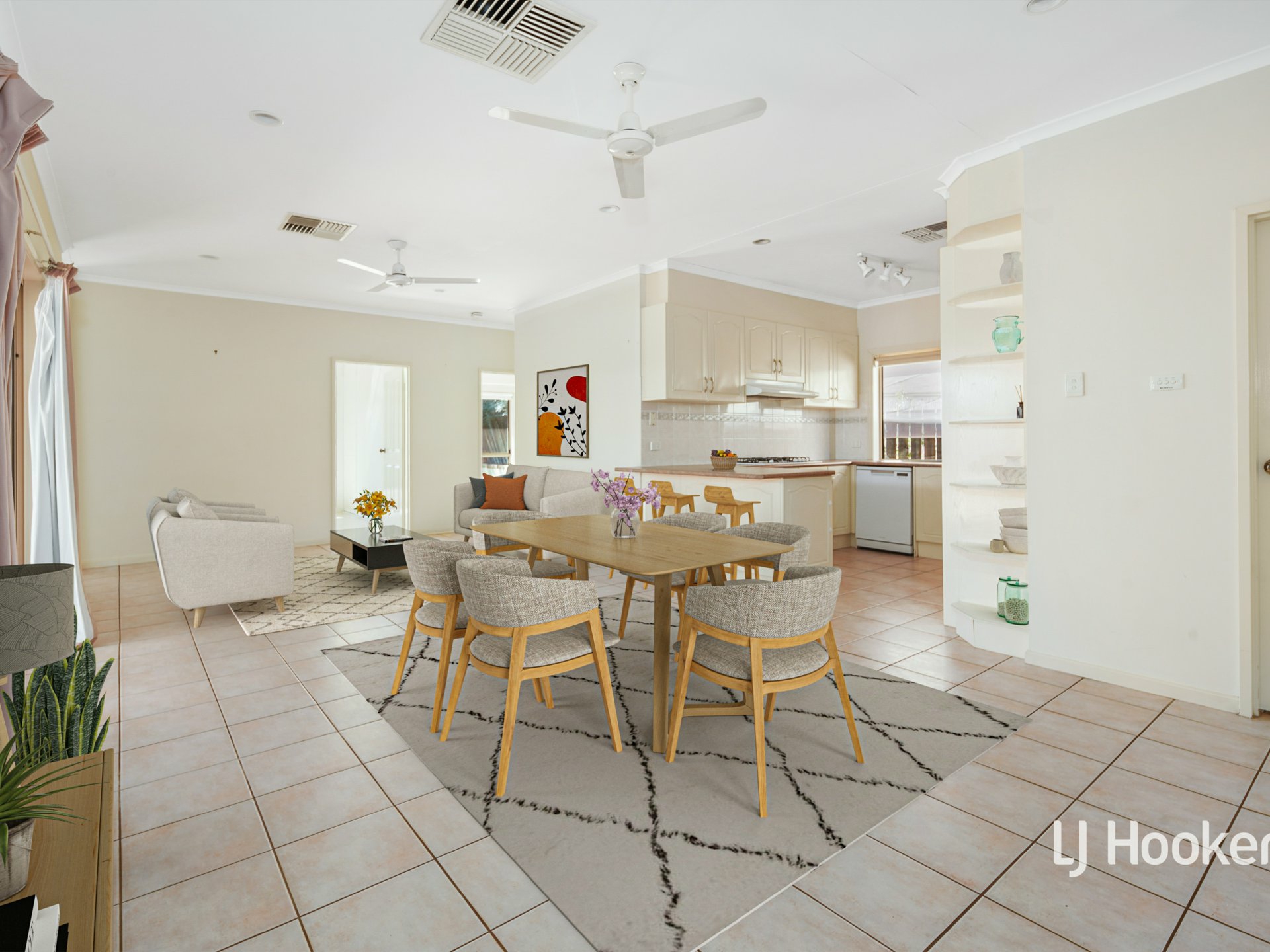 140 Cromwell Drive, DESERT SPRINGS