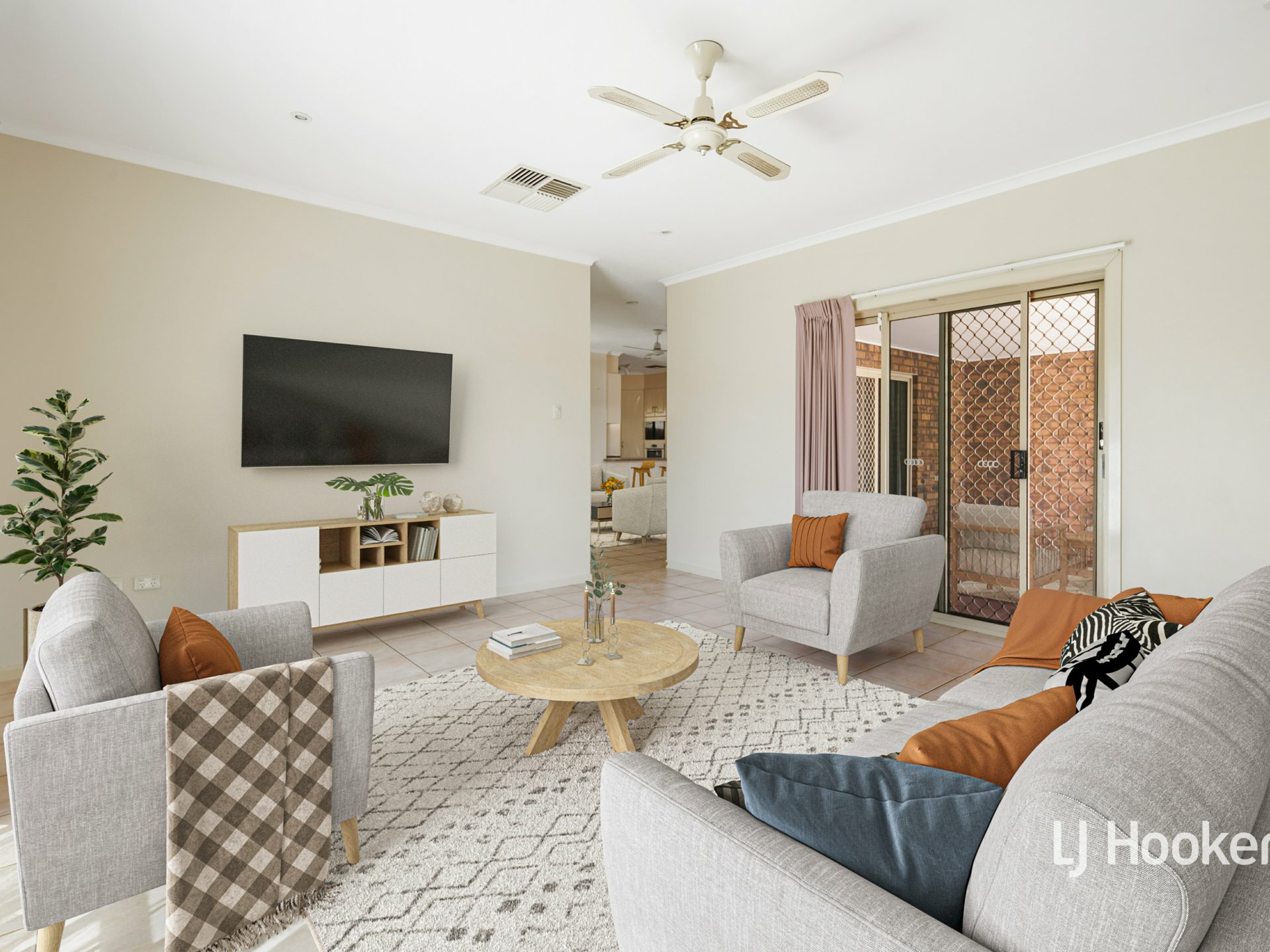140 Cromwell Drive, DESERT SPRINGS