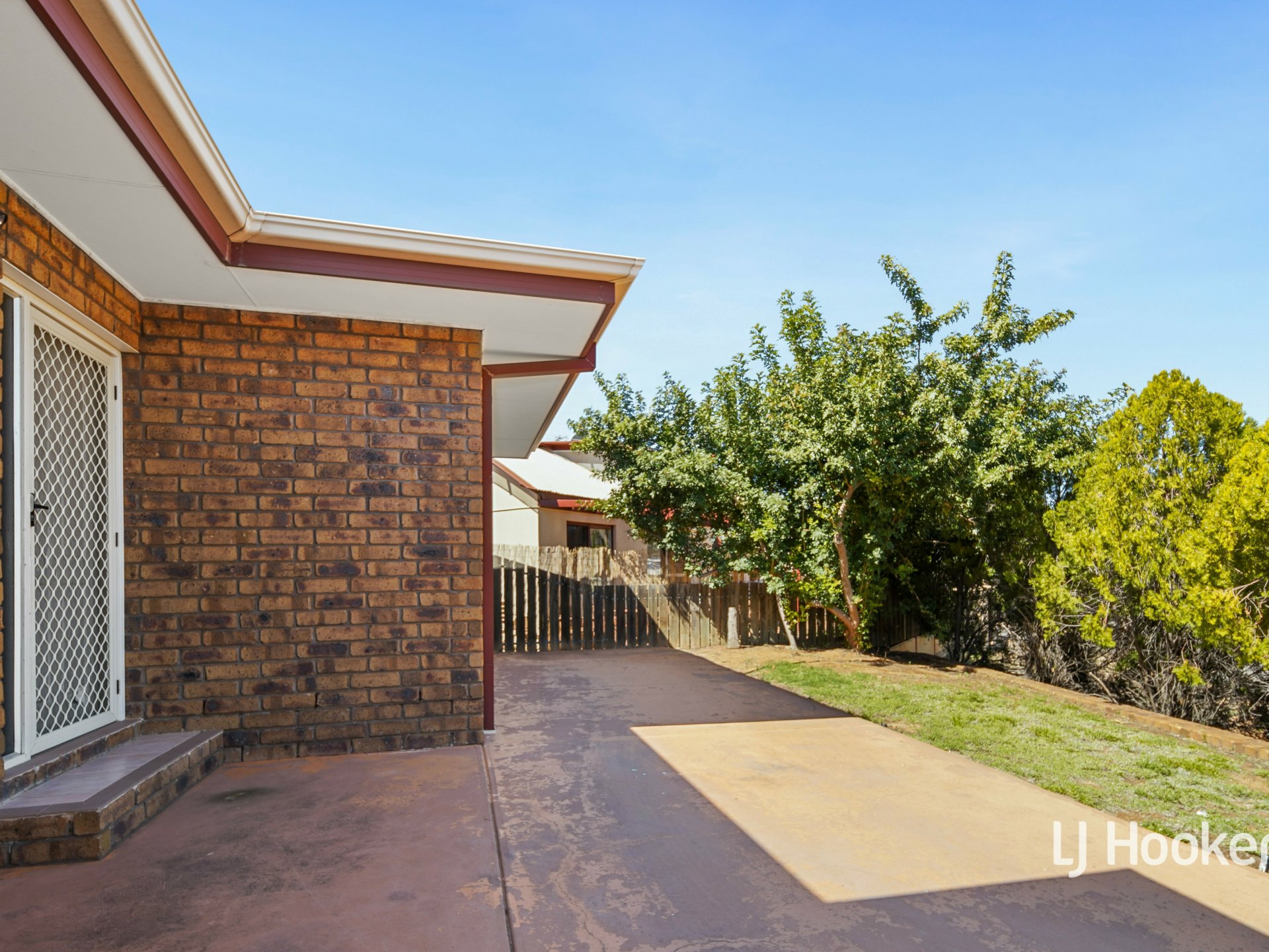 140 Cromwell Drive, DESERT SPRINGS