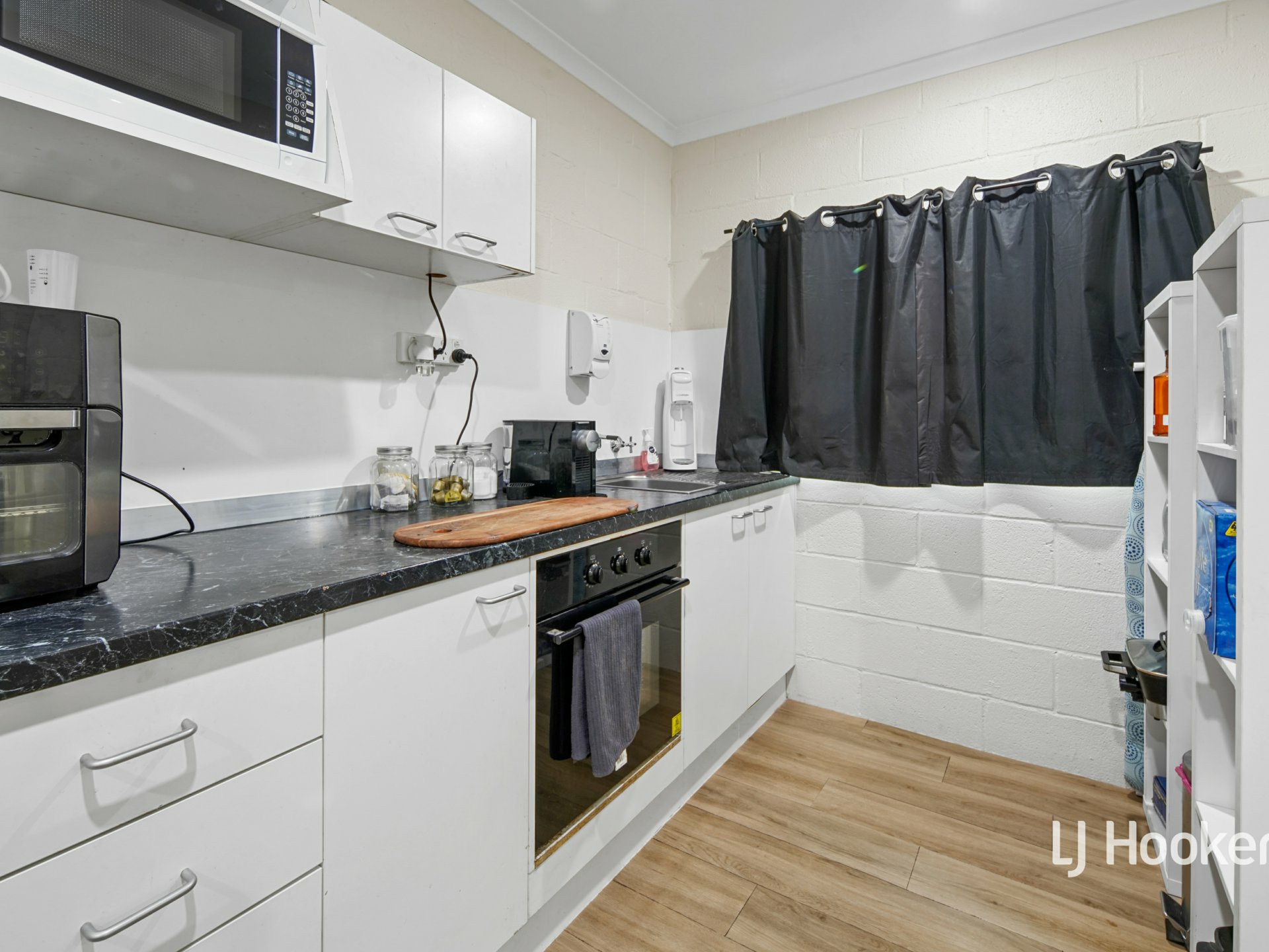 1B Raggatt Street, EAST SIDE