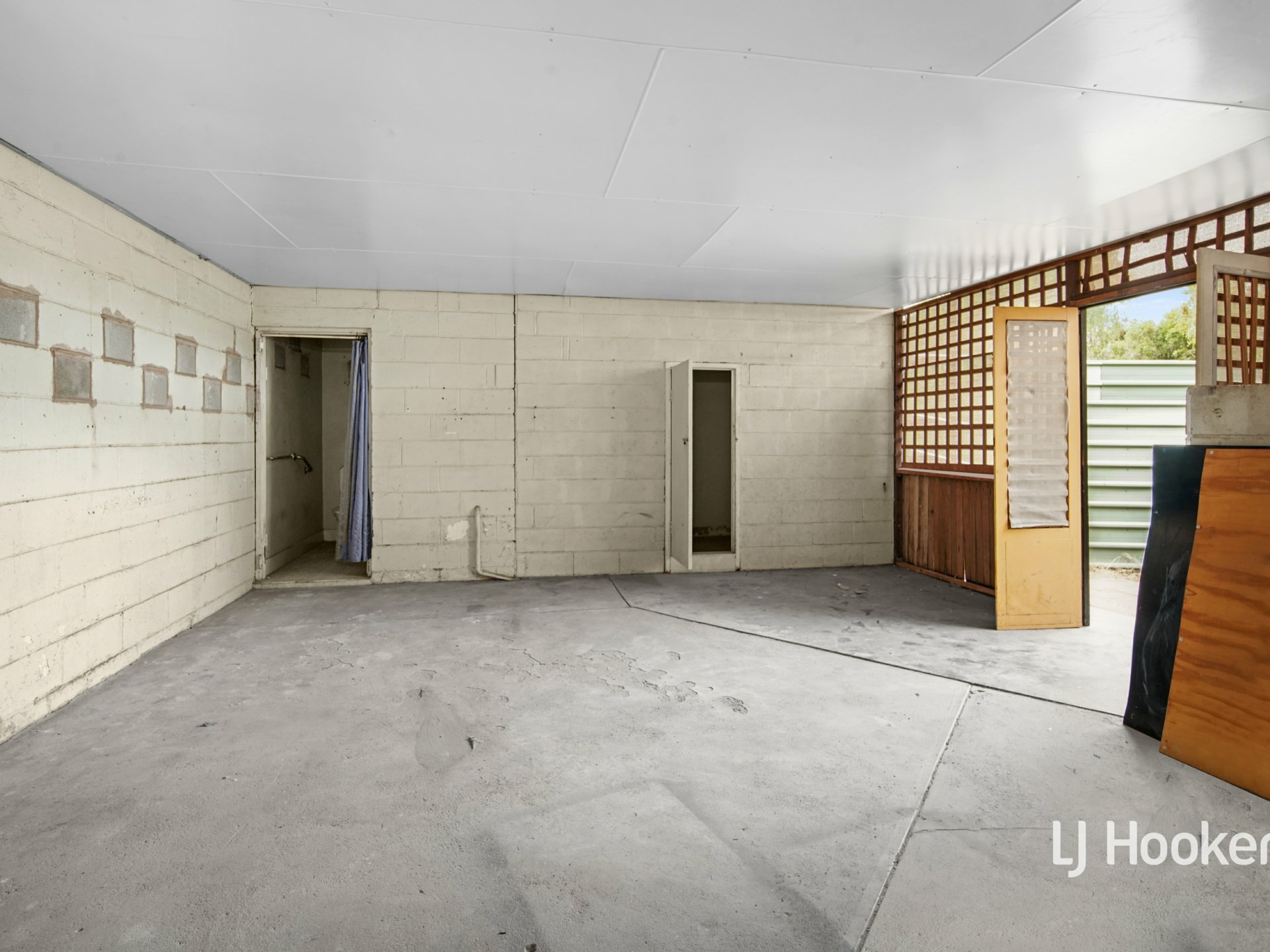 1B Raggatt Street, EAST SIDE