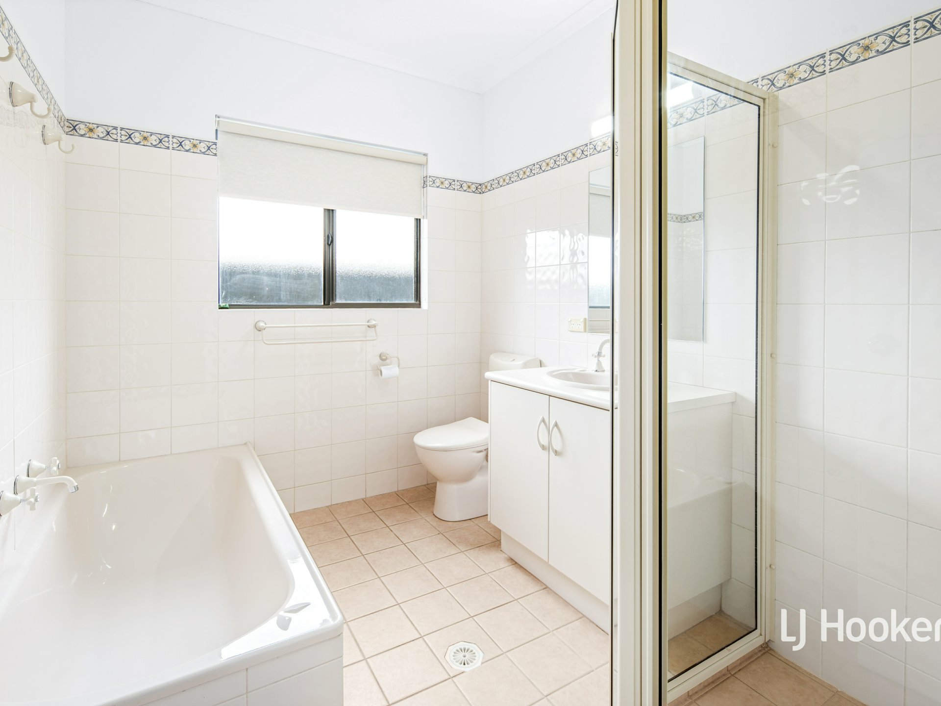 2/8 Clough Place, MOUNT JOHNS