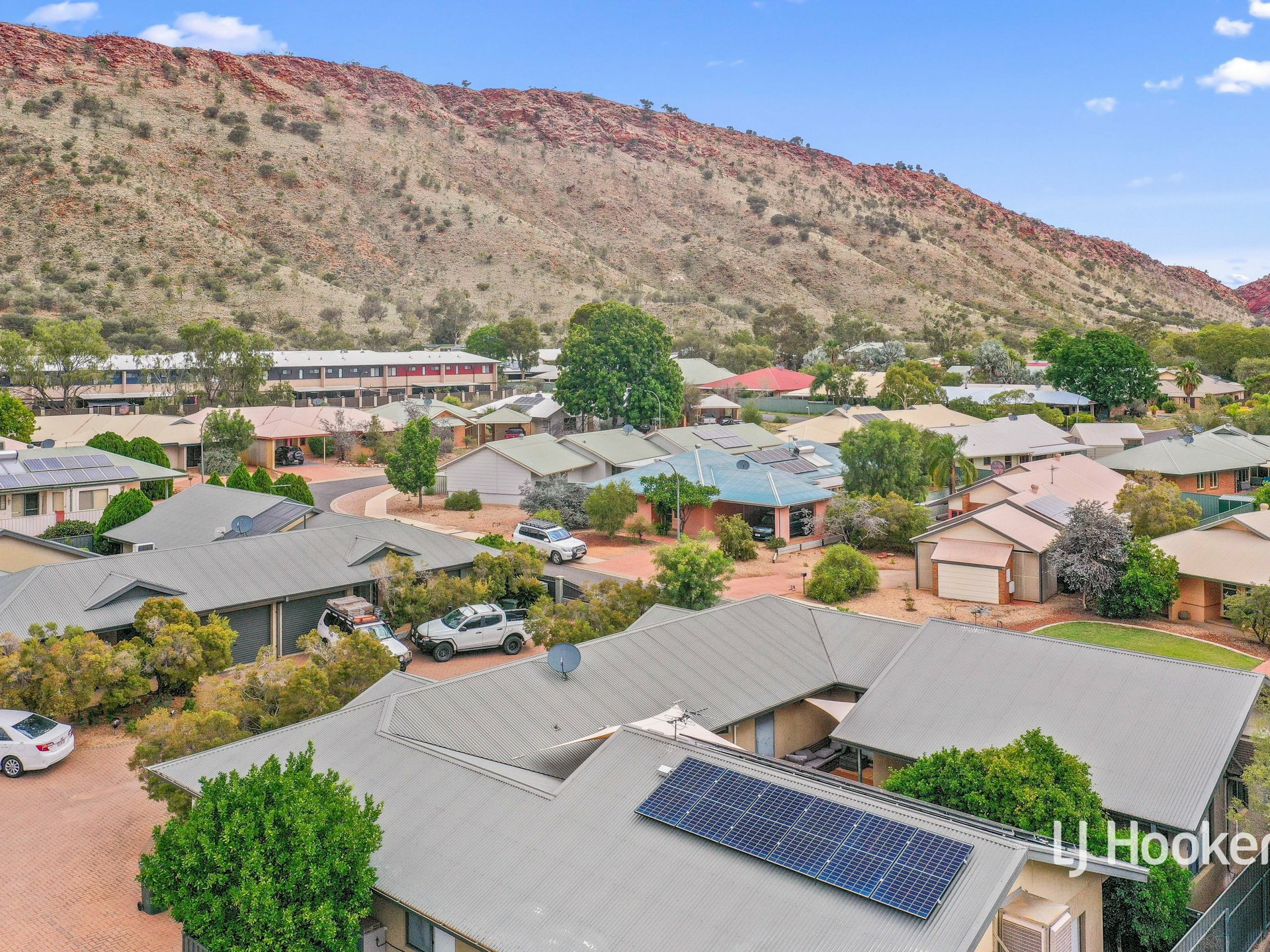 2/8 Clough Place, MOUNT JOHNS