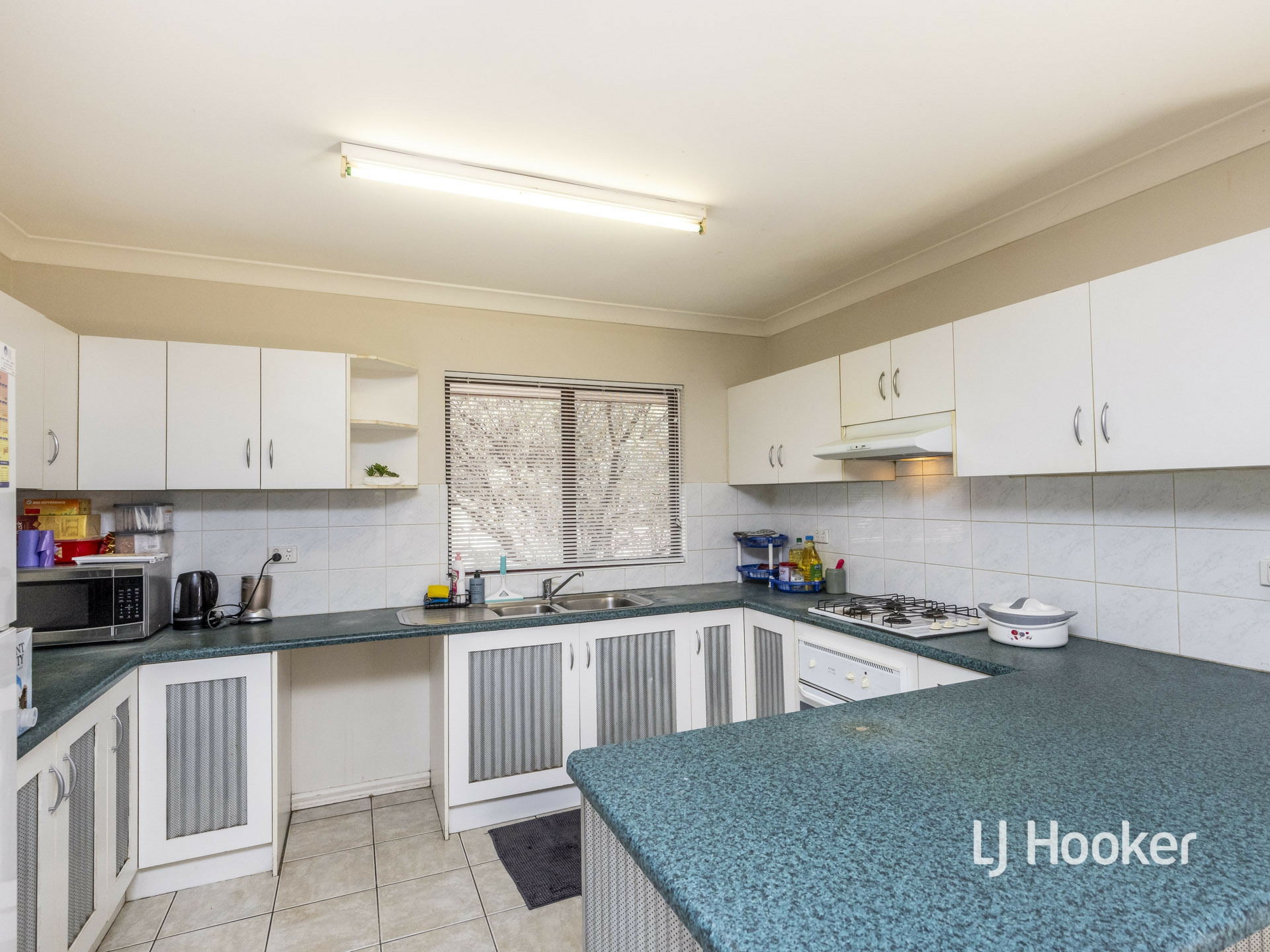 Unit 2/15 Ballingall Street, THE GAP