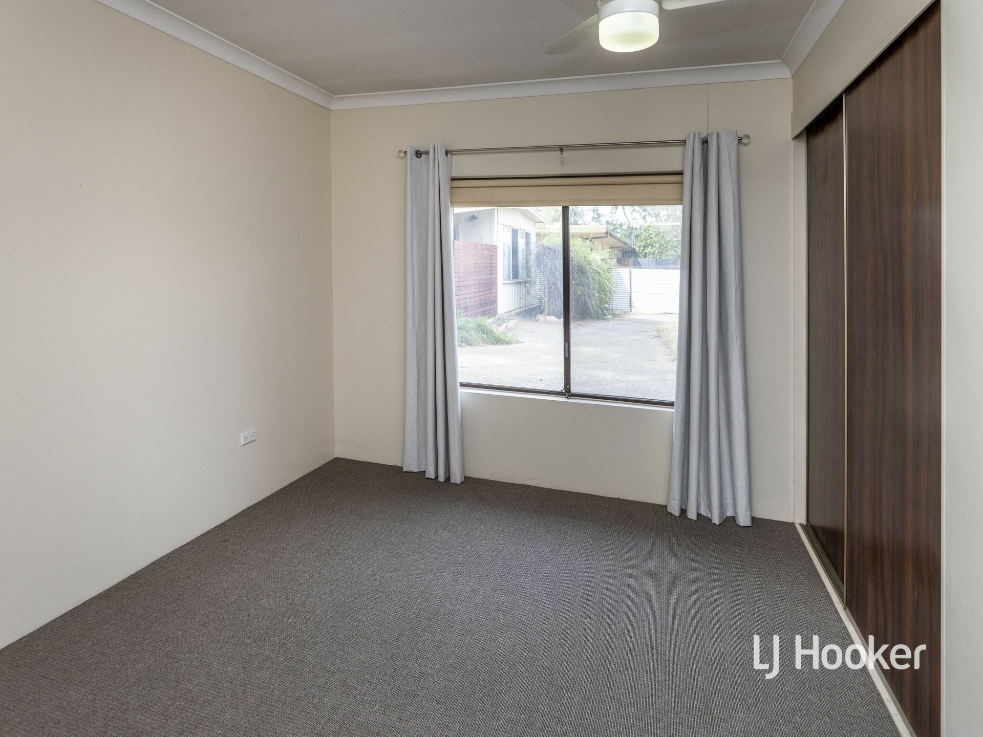 13 Renner Street, EAST SIDE