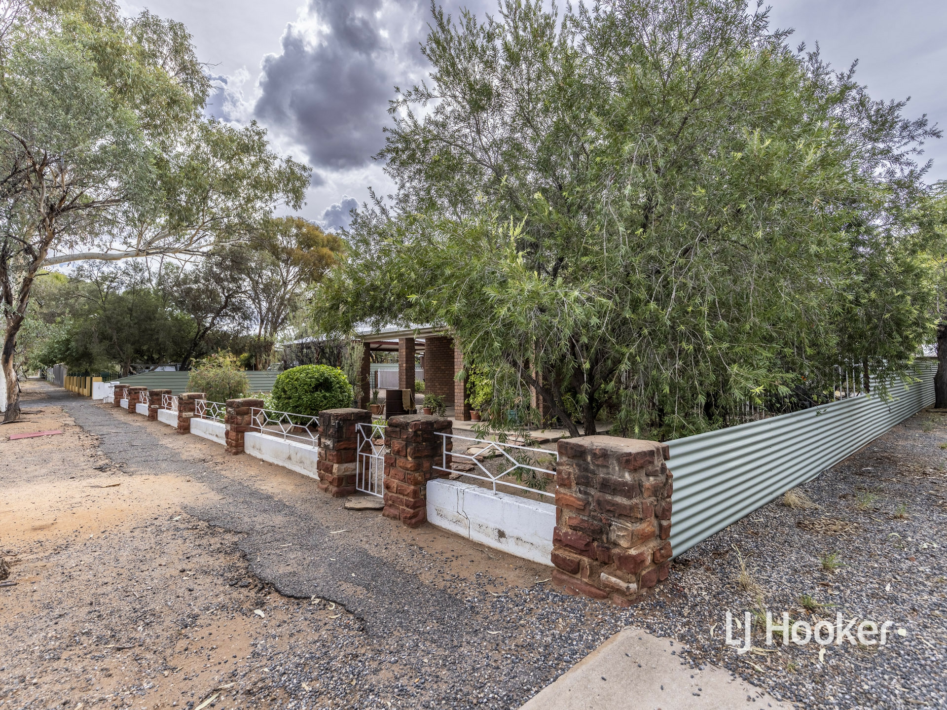 13 Renner Street, EAST SIDE