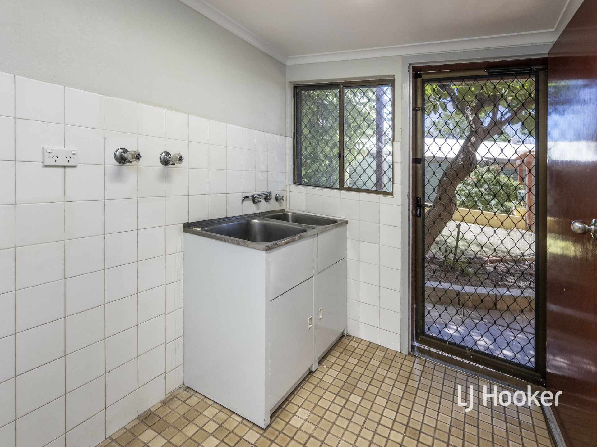 40 Lovegrove Drive, ARALUEN