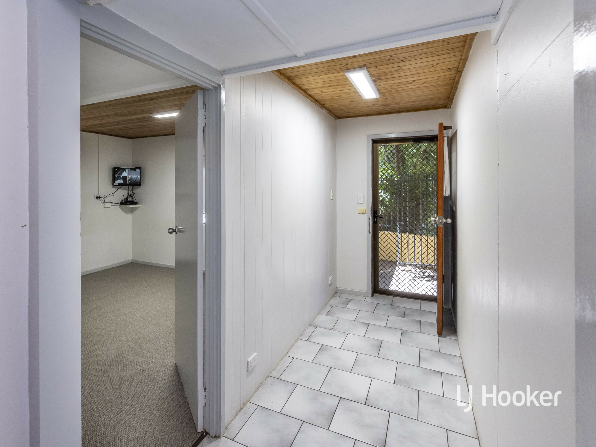 40 Lovegrove Drive, ARALUEN