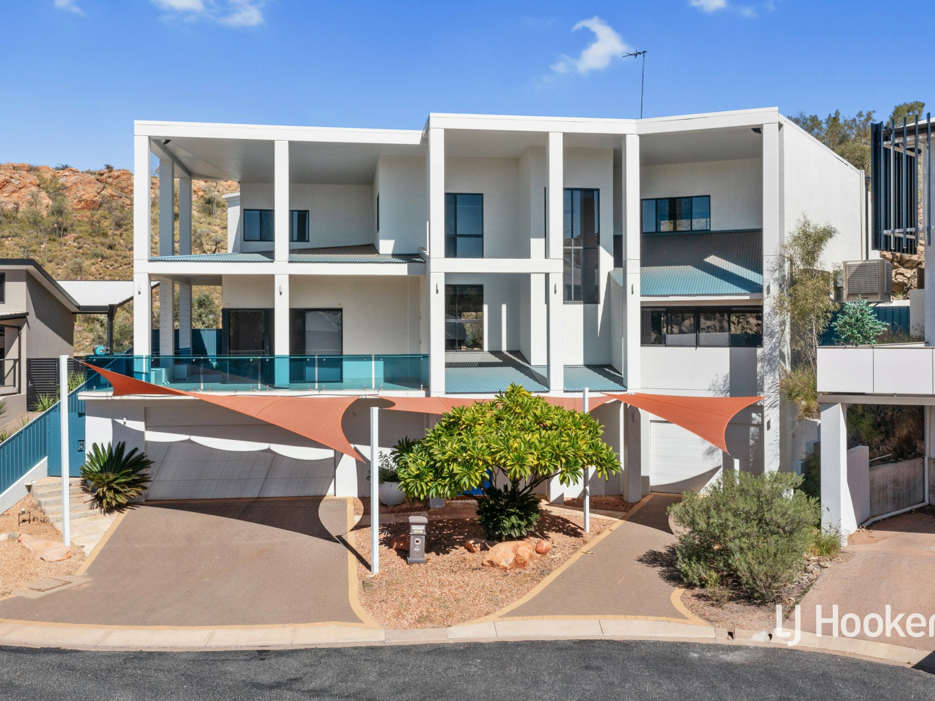 4 Brandt Court, ARALUEN
