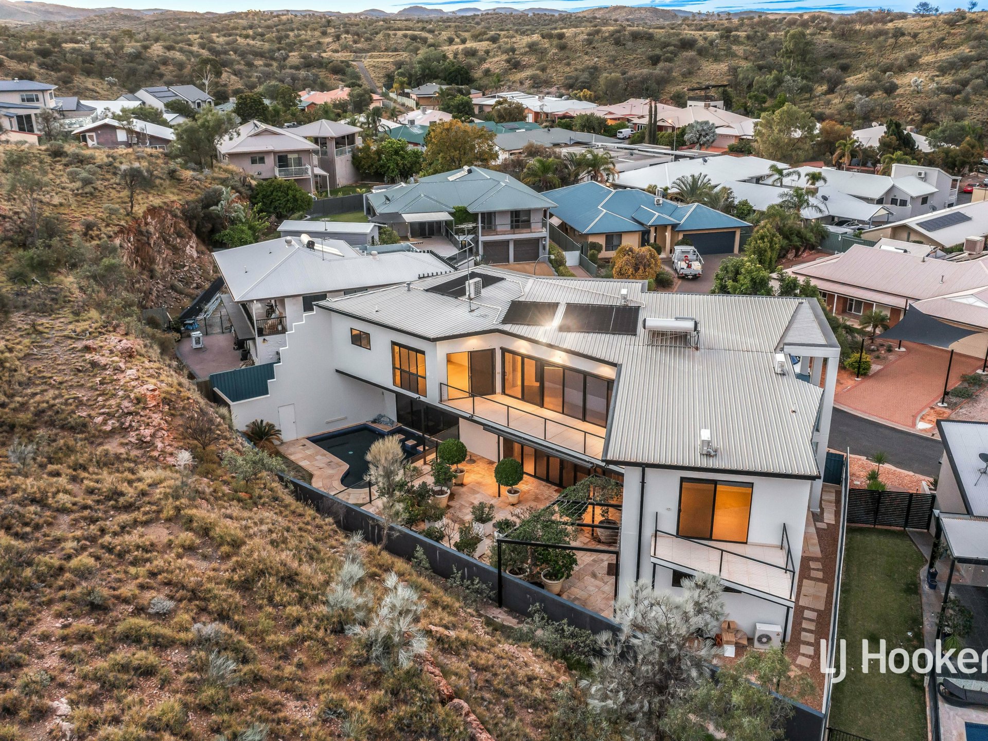 4 Brandt Court, ARALUEN