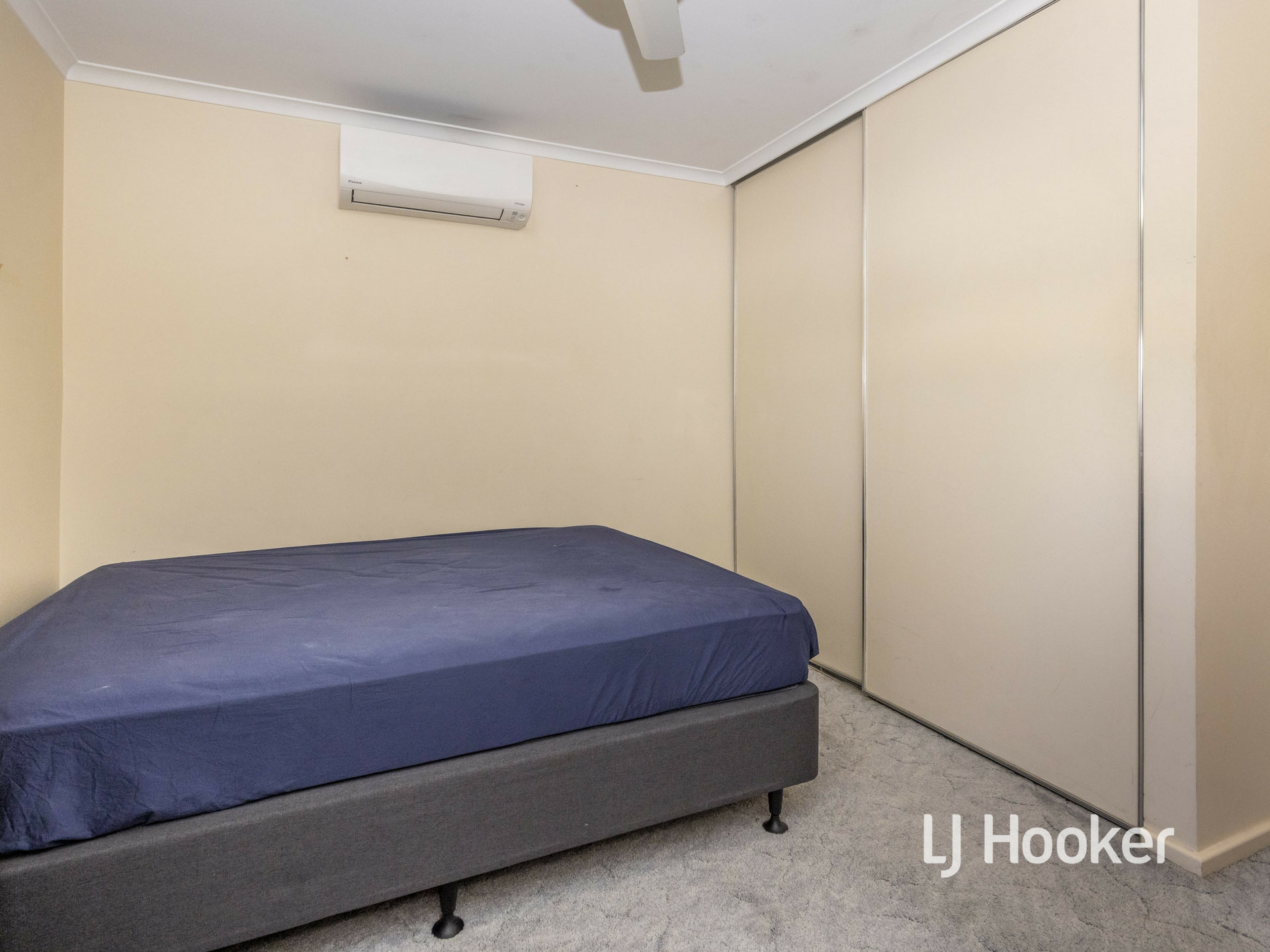 1/4 Cycad Place, SADADEEN