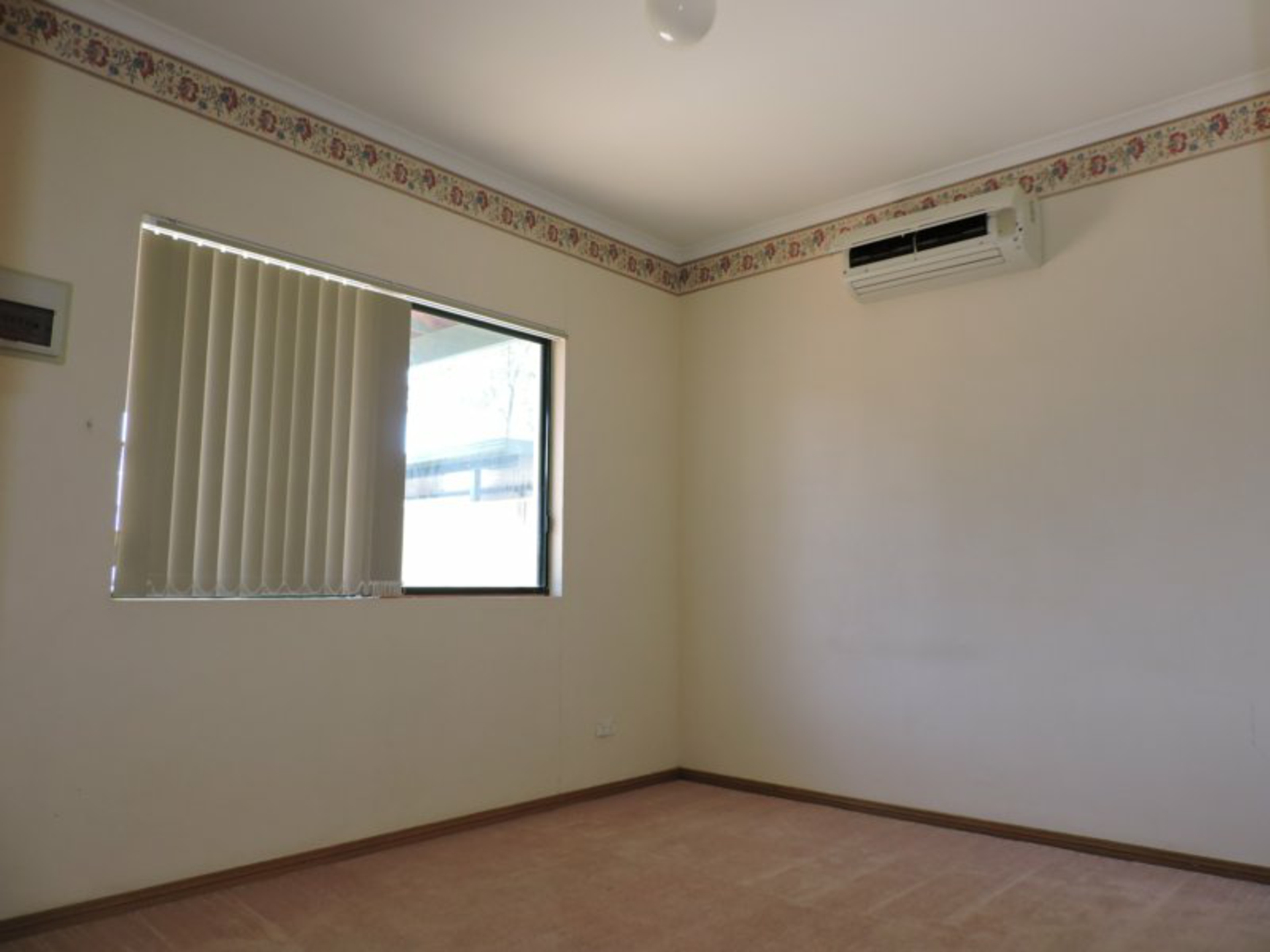 19/66 Cromwell Drive, DESERT SPRINGS