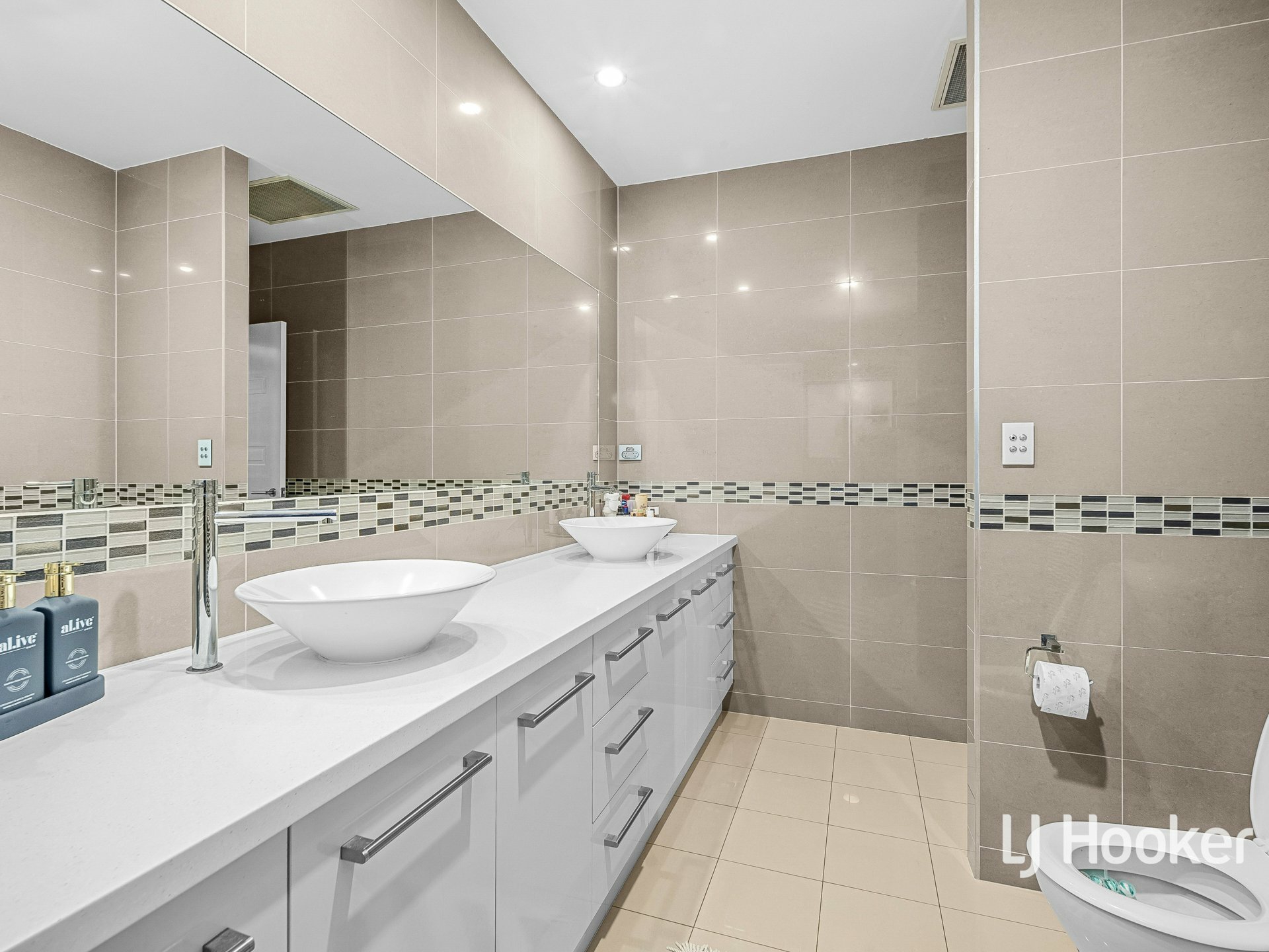 3 Brandt Court, ARALUEN