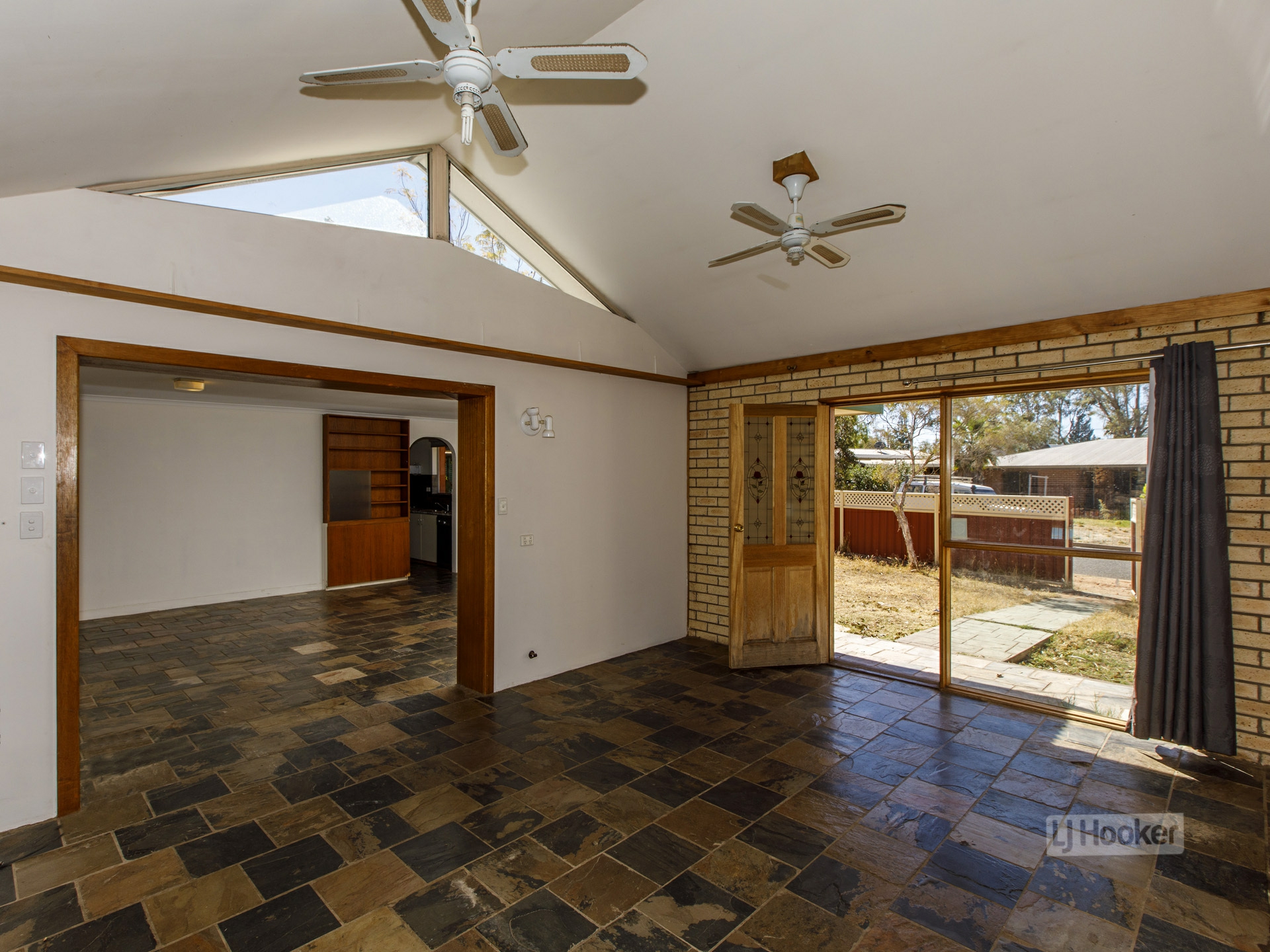 23 Campbell Street, Braitling