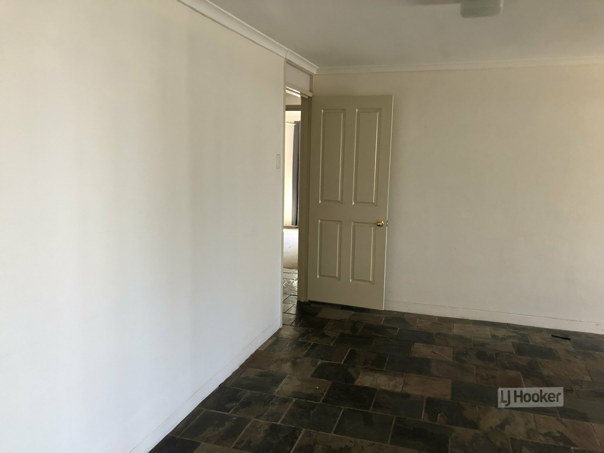 23 Campbell Street, Braitling
