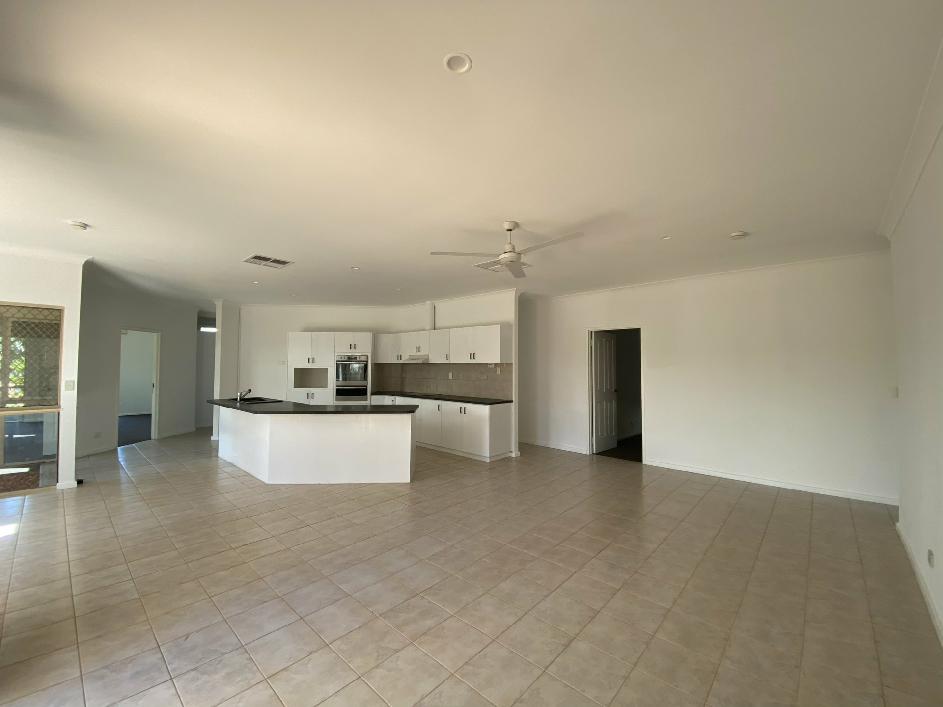 65 Cromwell Drive, DESERT SPRINGS