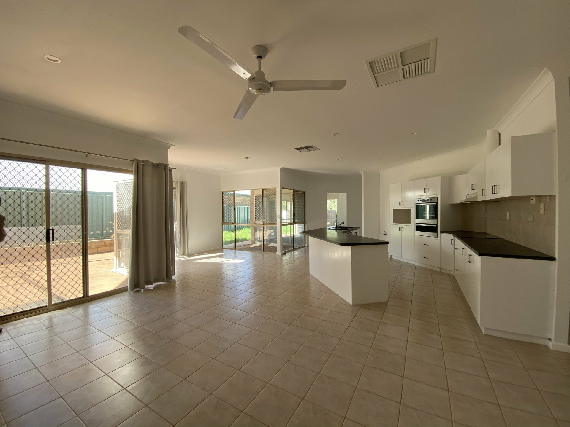 65 Cromwell Drive, DESERT SPRINGS