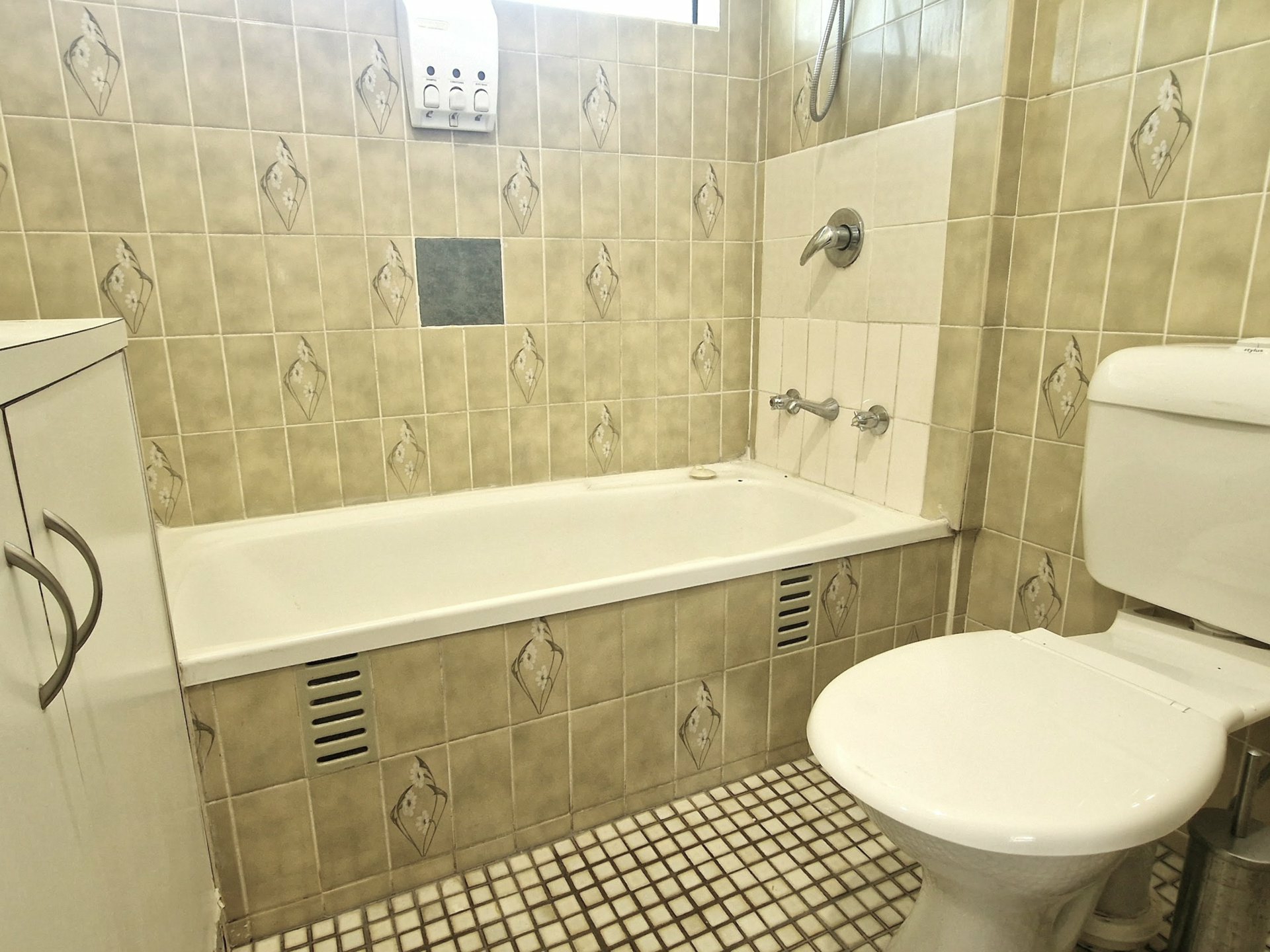 2/61 Gap Road, ALICE SPRINGS