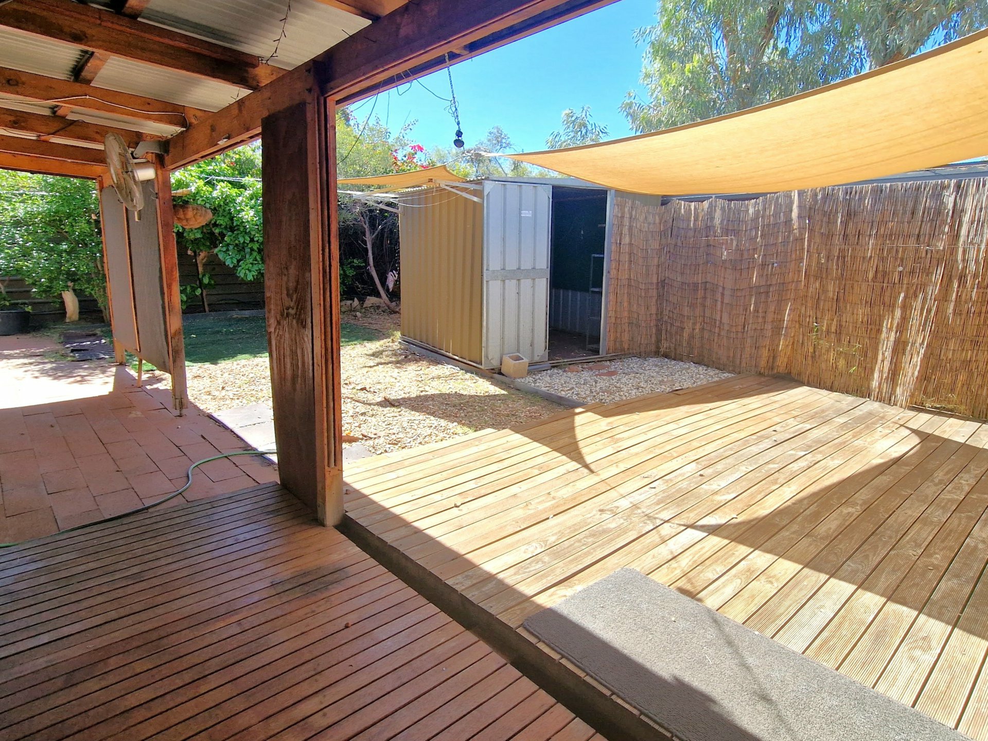 7/94 Lyndavale Drive, LARAPINTA