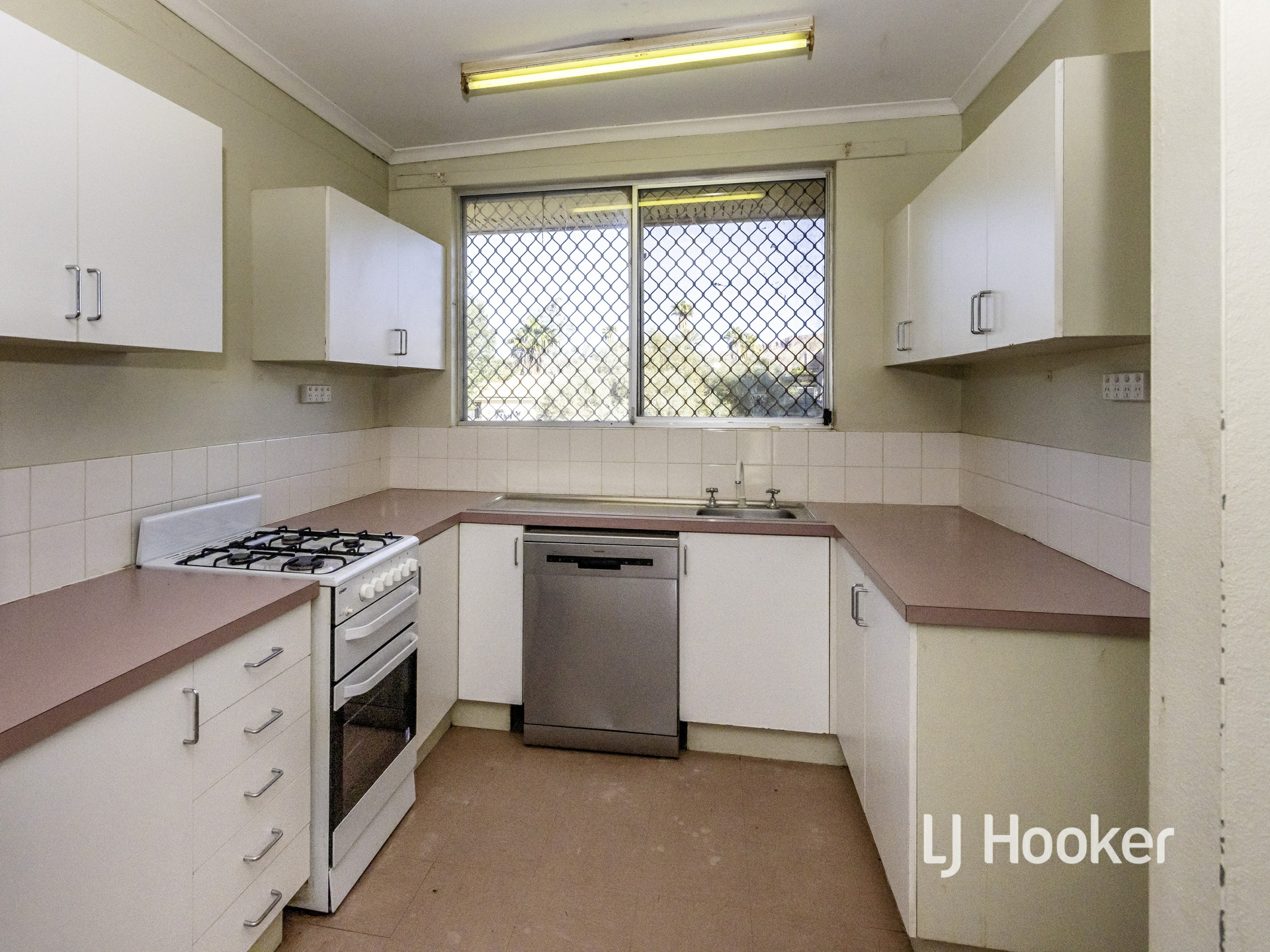 12 Saltwell Street, LARAPINTA