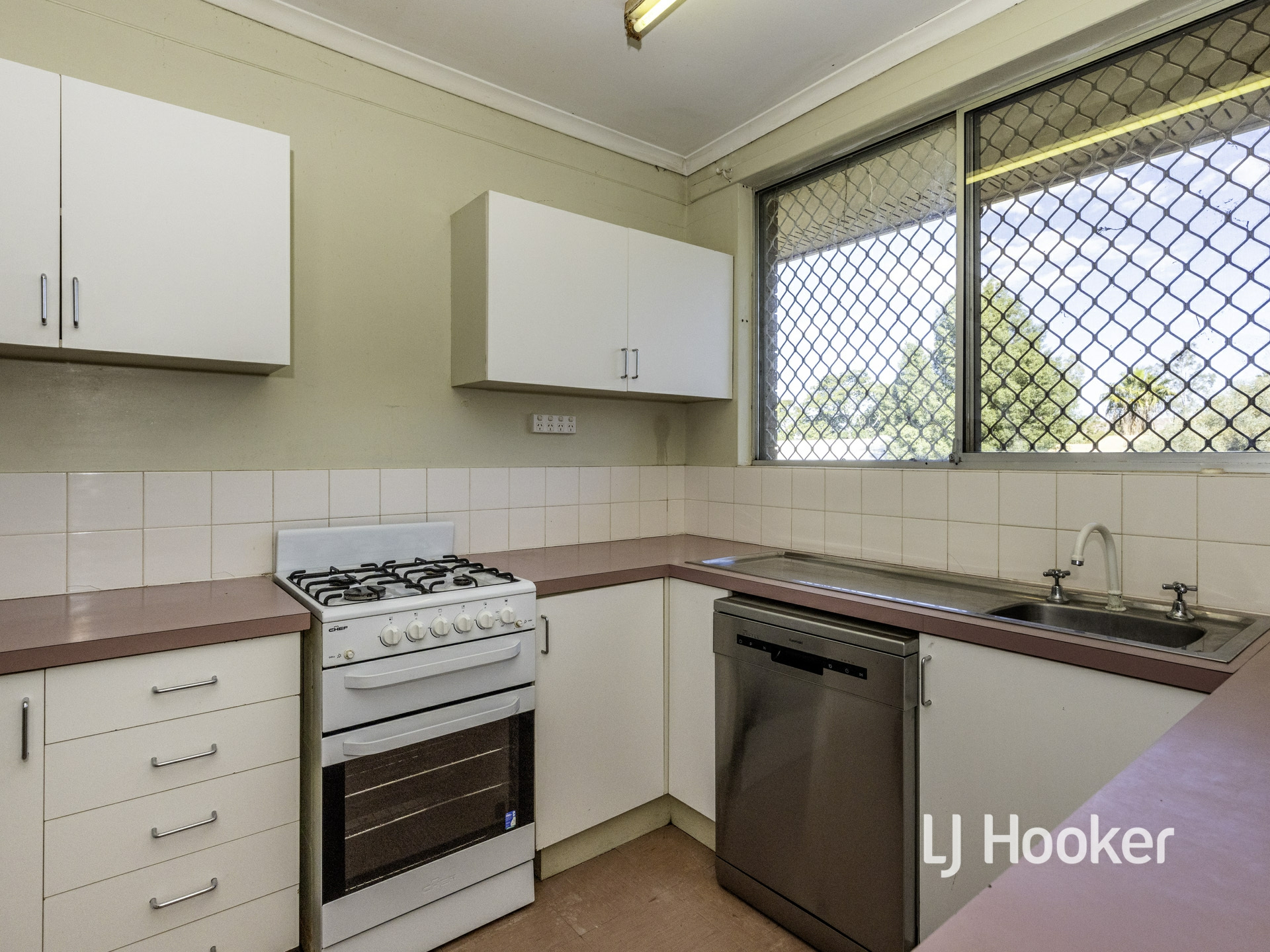 12 Saltwell Street, LARAPINTA