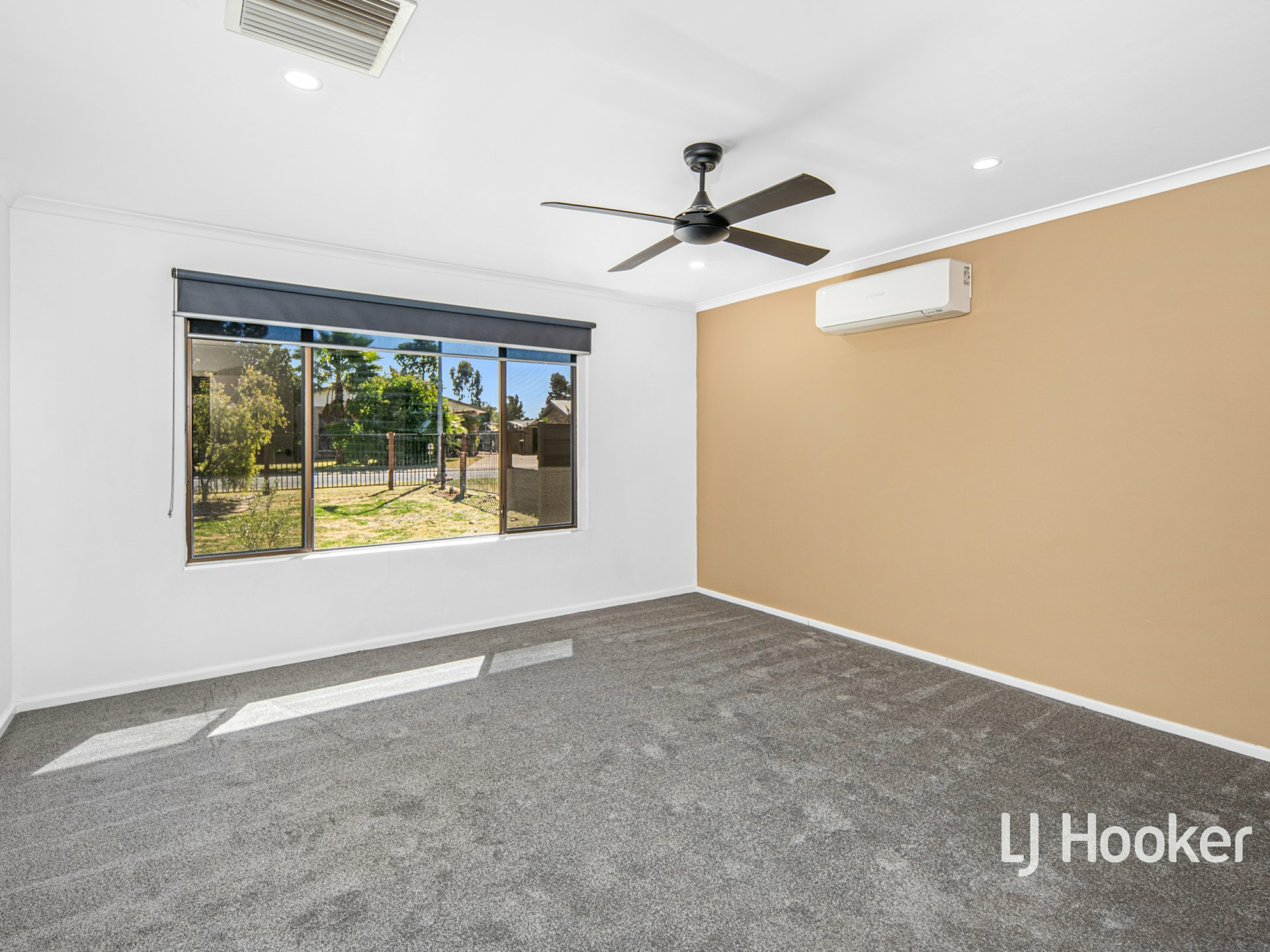 27 De Havilland Drive, ARALUEN