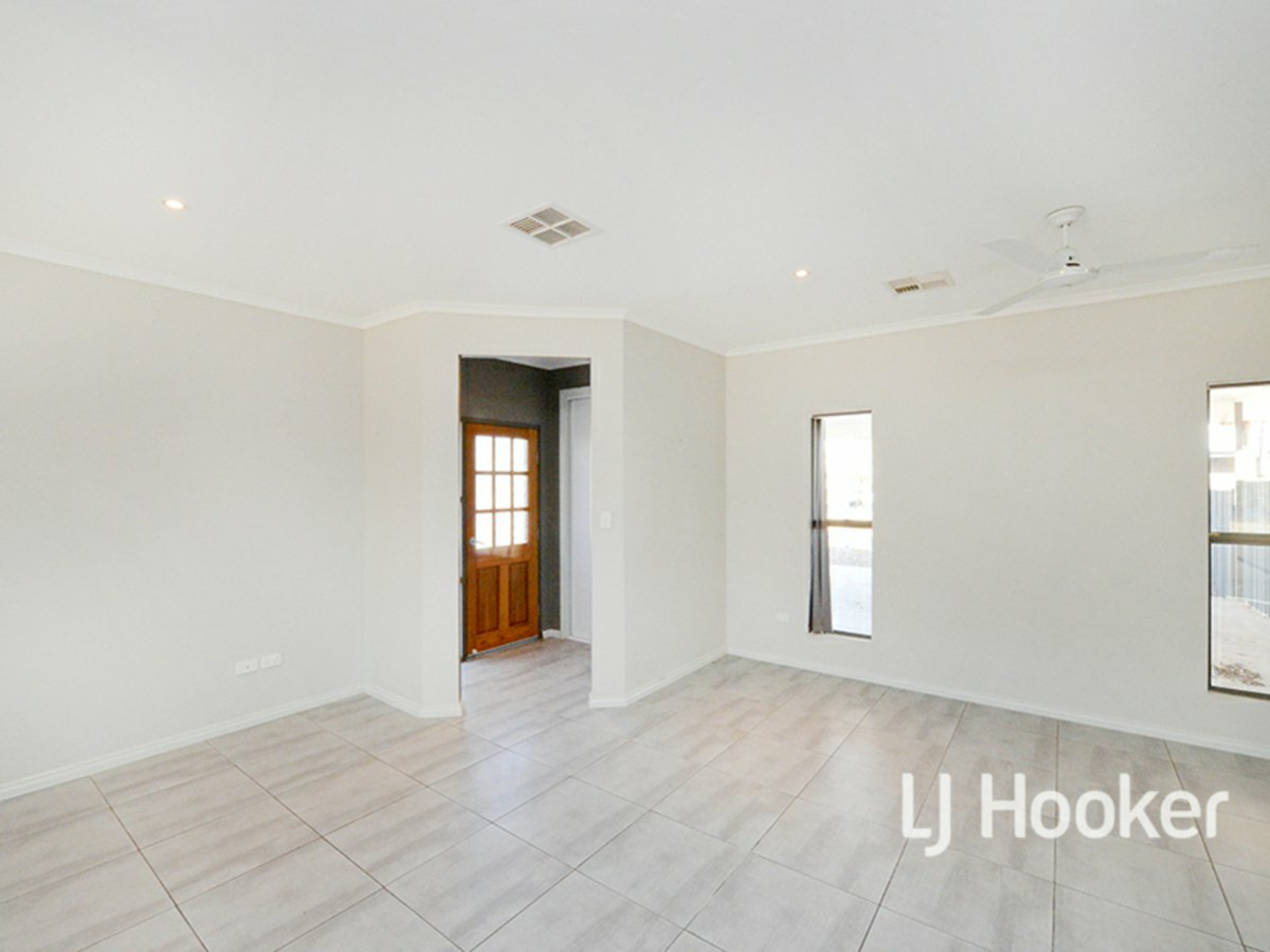 4 Wedelia Place — photo 7 of 19