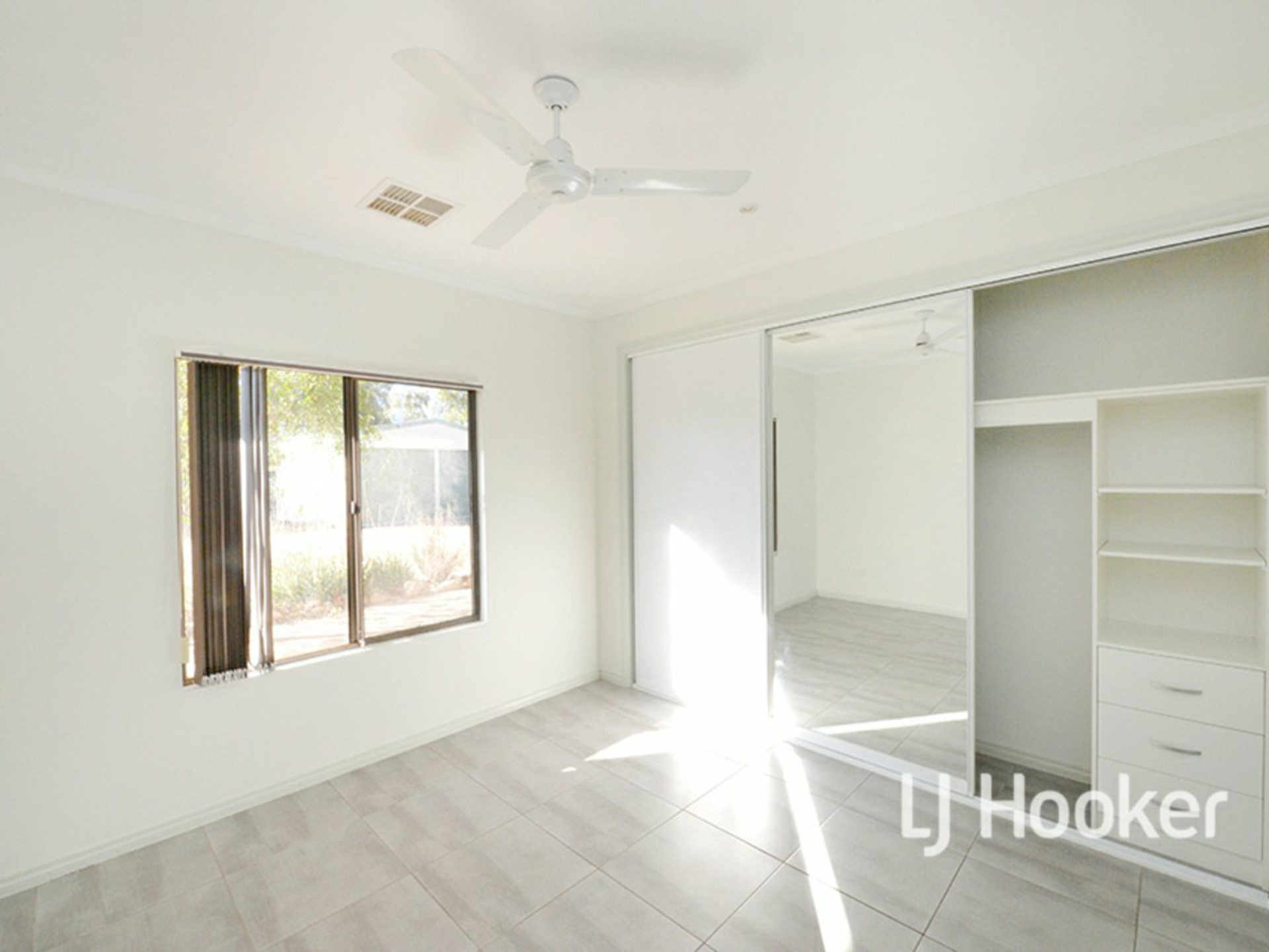 4 Wedelia Place — photo 12 of 19