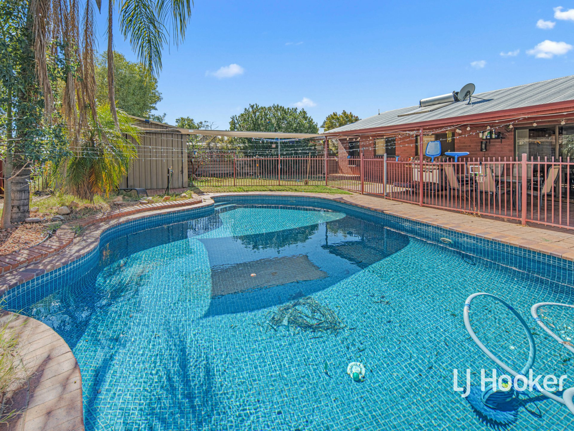 50 De Havilland Drive — photo 13 of 15