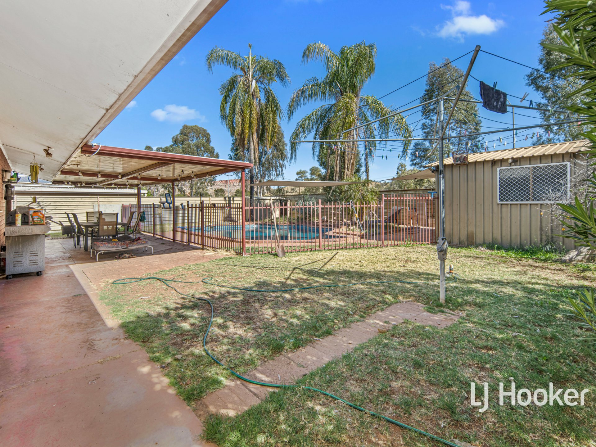 50 De Havilland Drive — photo 14 of 15