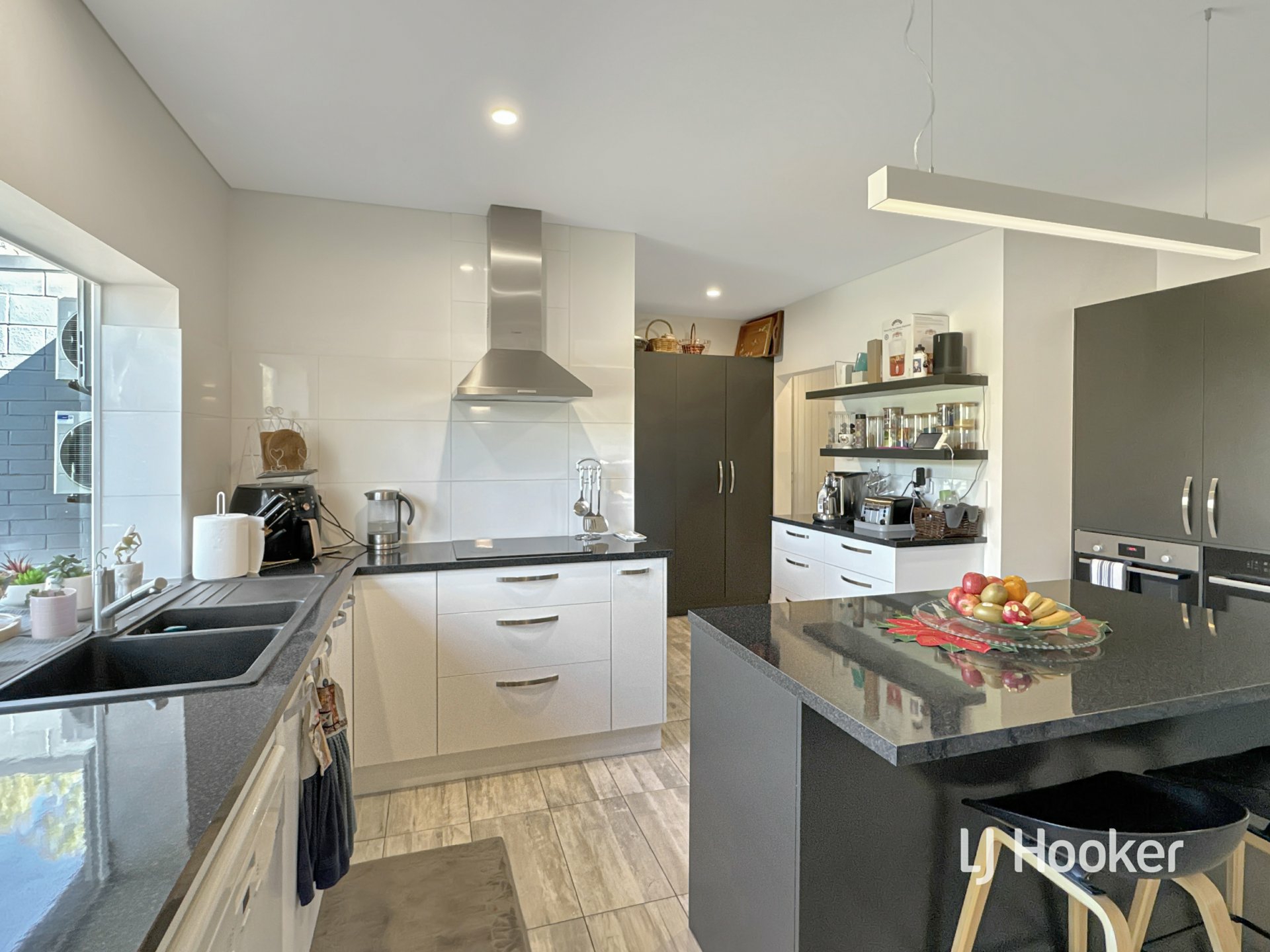 22 Raggatt Street — photo 13 of 30