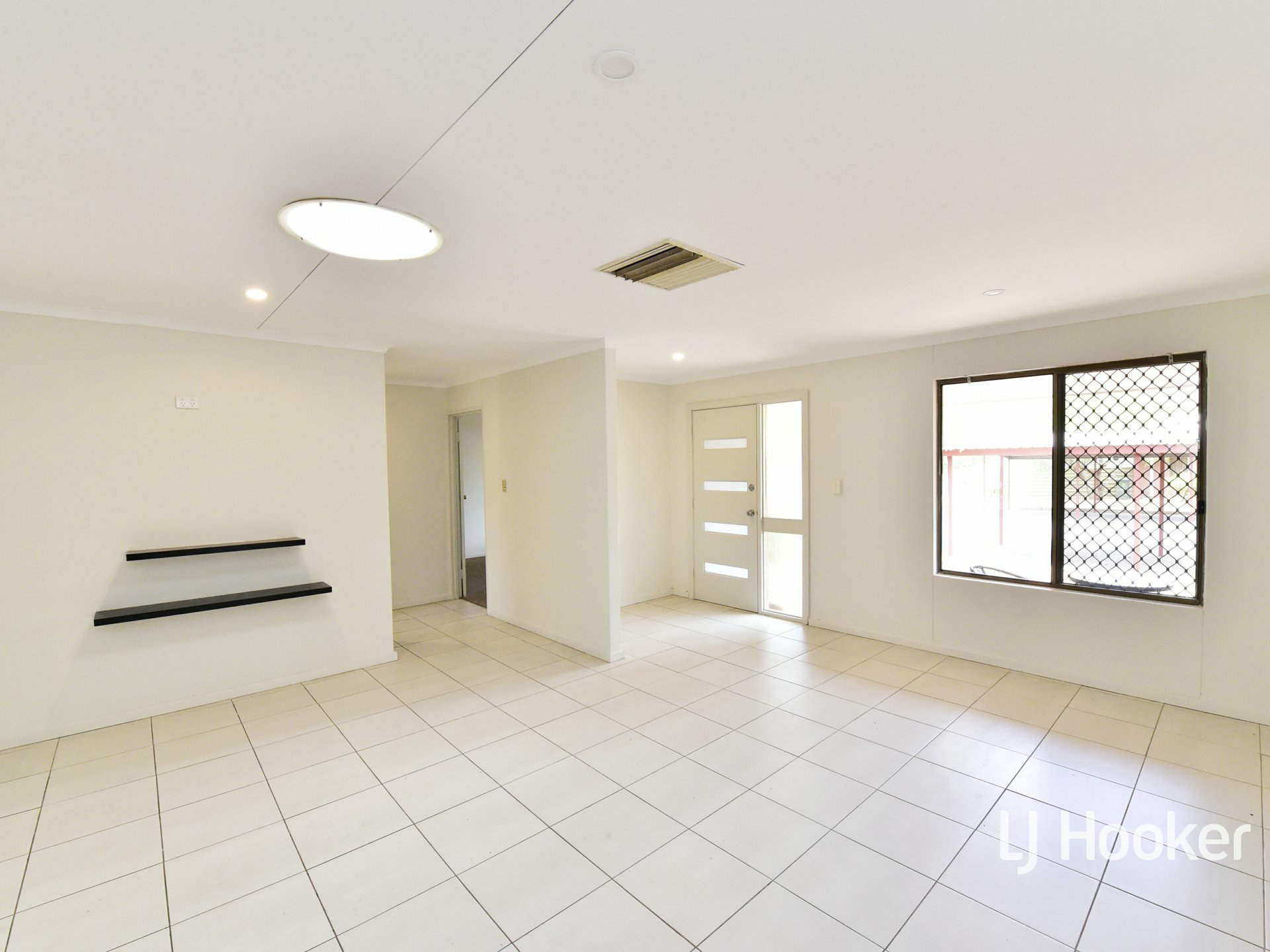 1/3 Taylor Street — photo 5 of 20