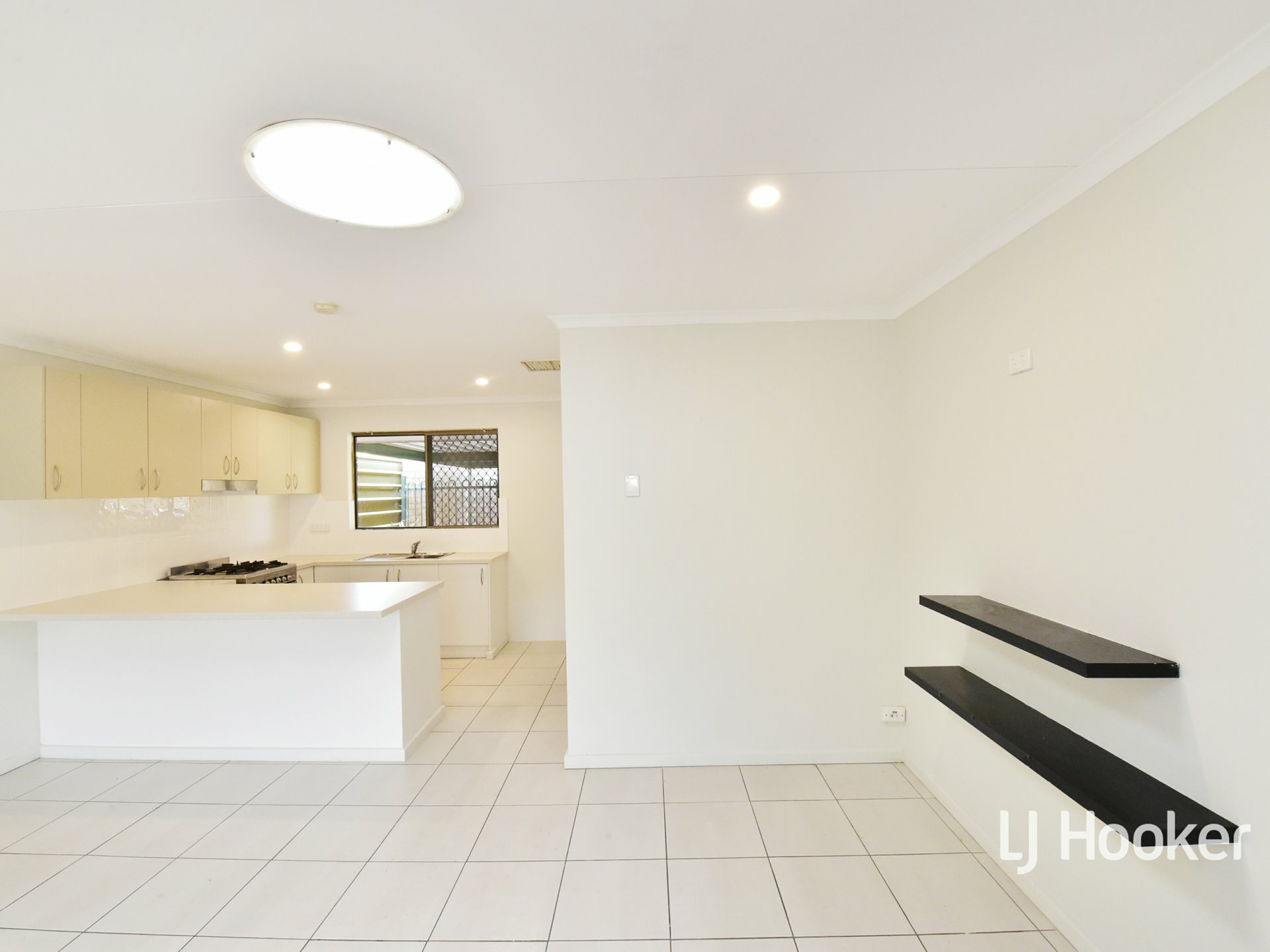 1/3 Taylor Street — photo 6 of 20