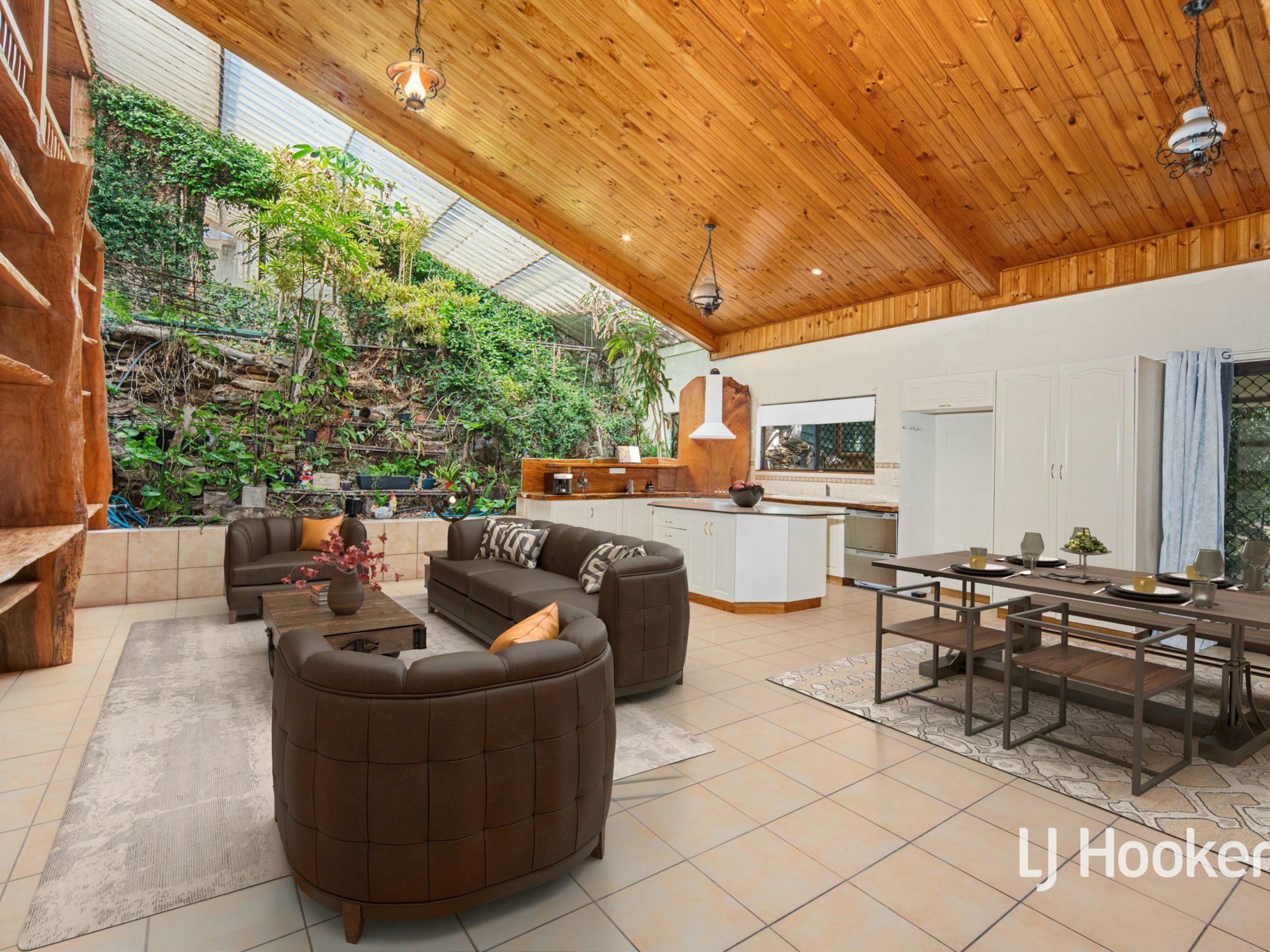 2 Sonder Court — photo from LJ Hooker Alice Springs