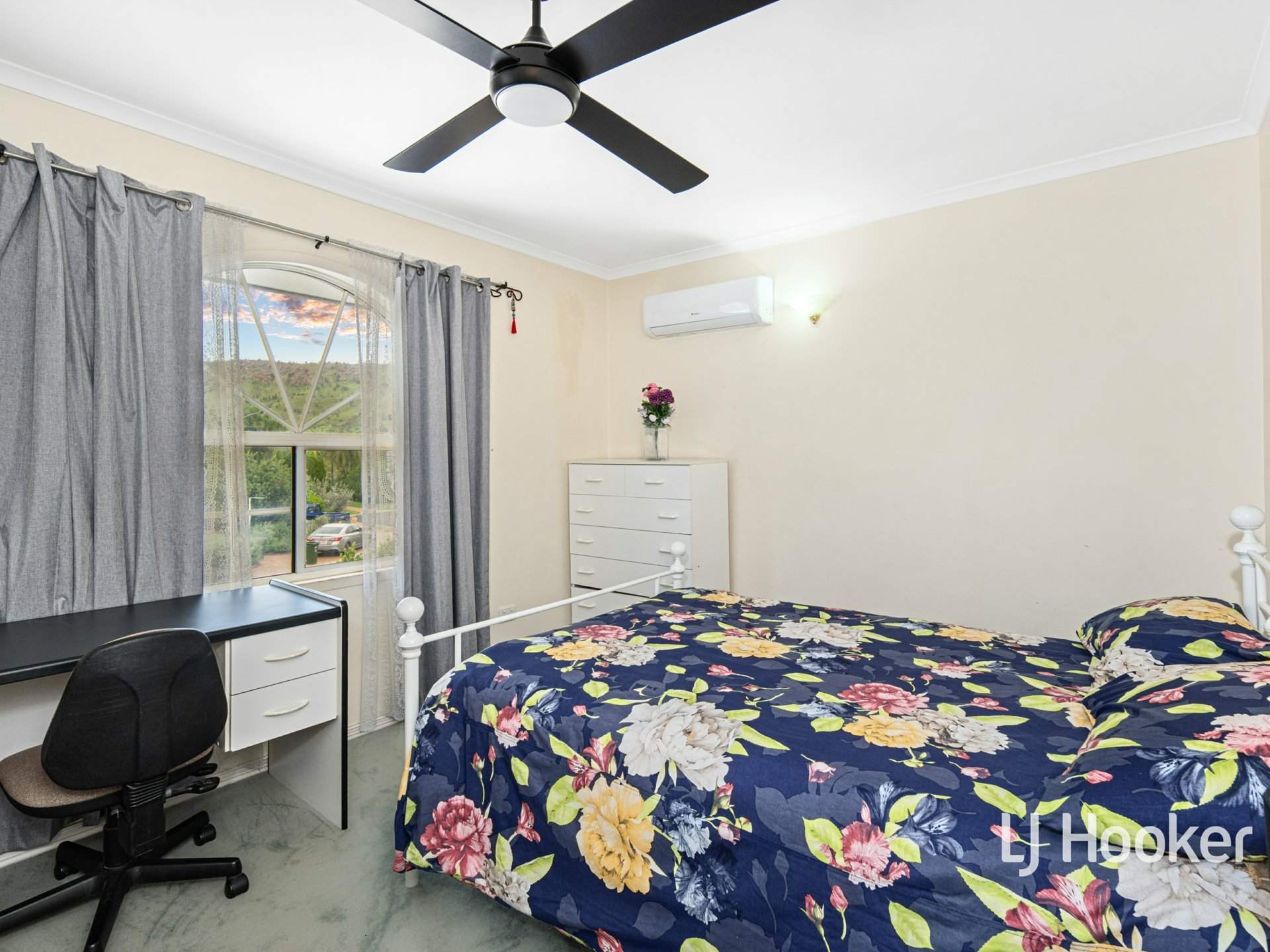 12 Delahunty Court — photo 14 of 24