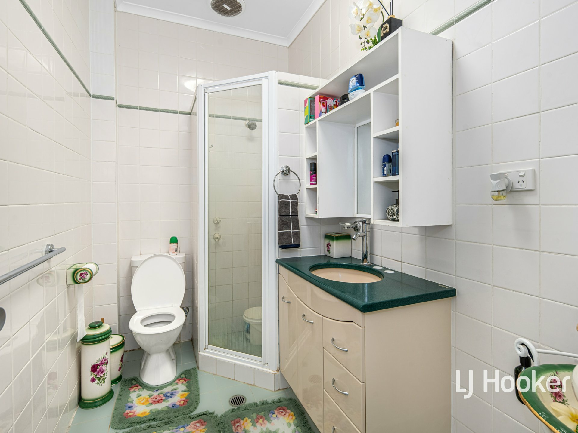 12 Delahunty Court — photo 15 of 24