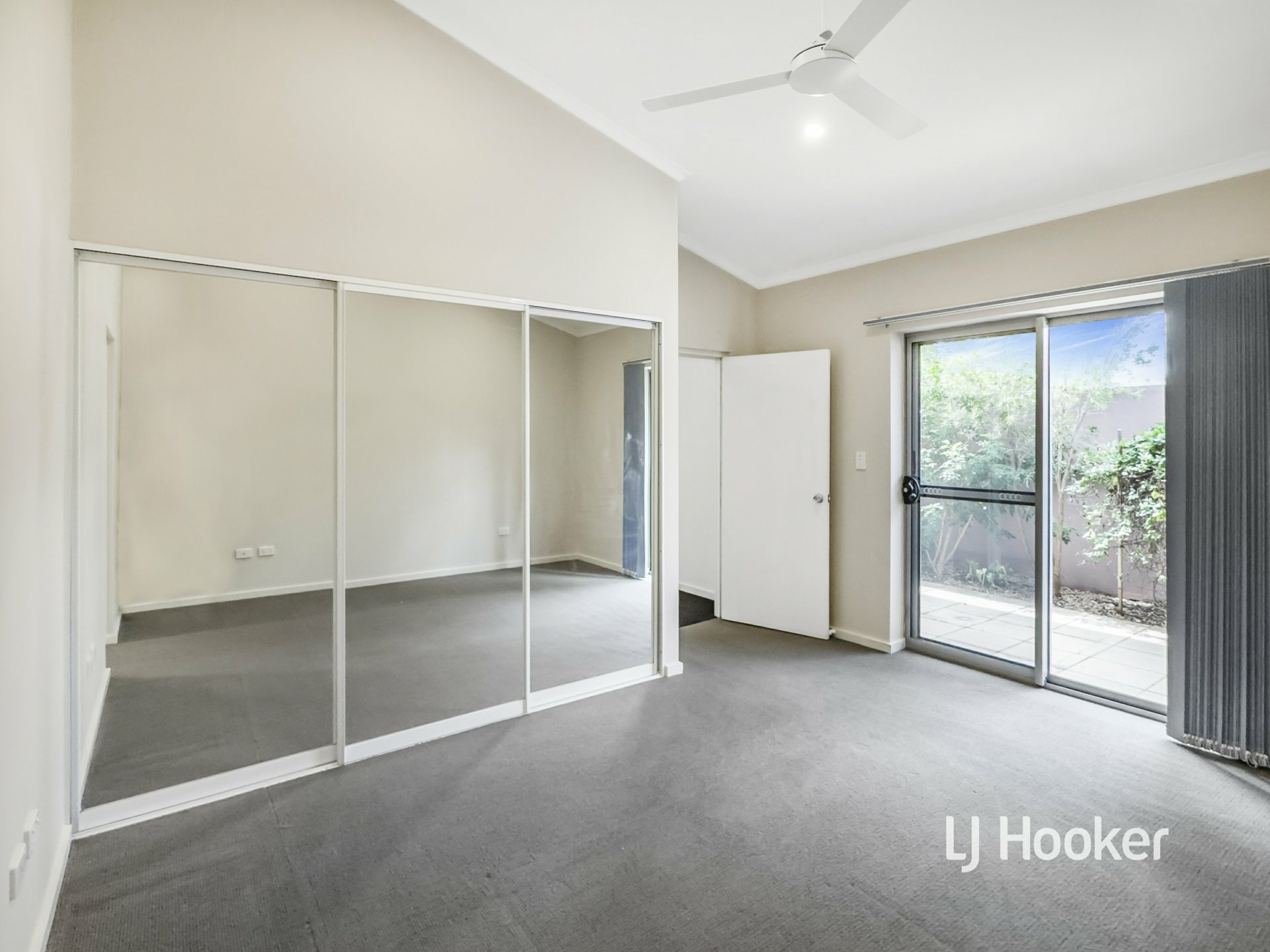 5/8 Jennerae Drive — photo 12 of 20